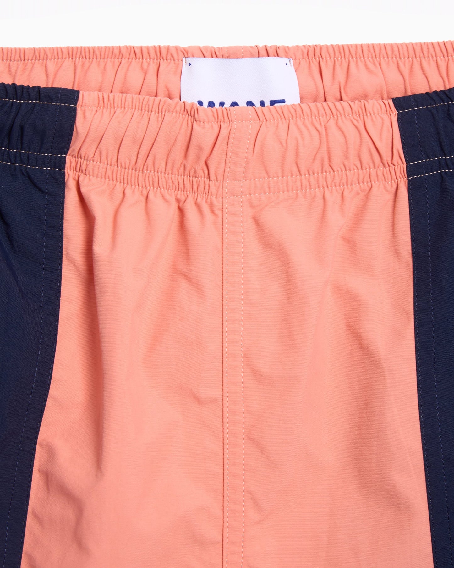 Pantalones cortos We Are Not Friends Mainichi Color para hombre
