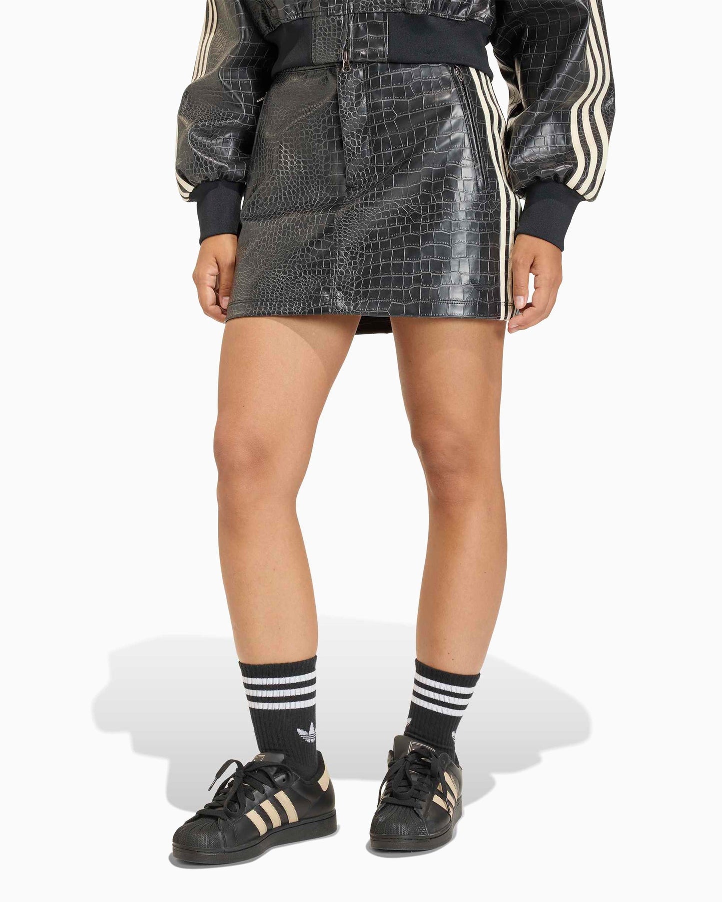 Falda corta adidas Originals Pleather para mujer
