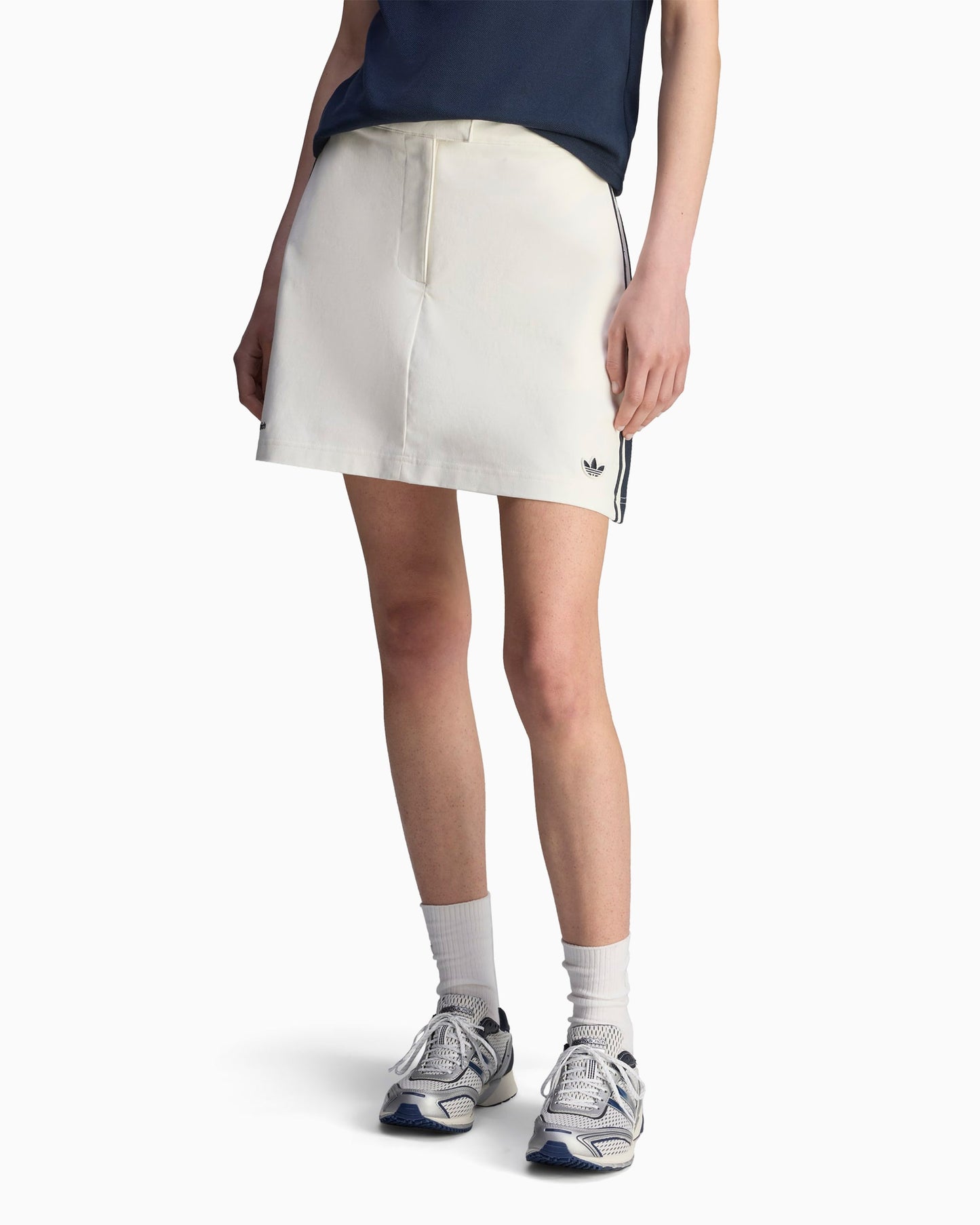 Falda corta adidas Originals x Sporty & Rich para mujer