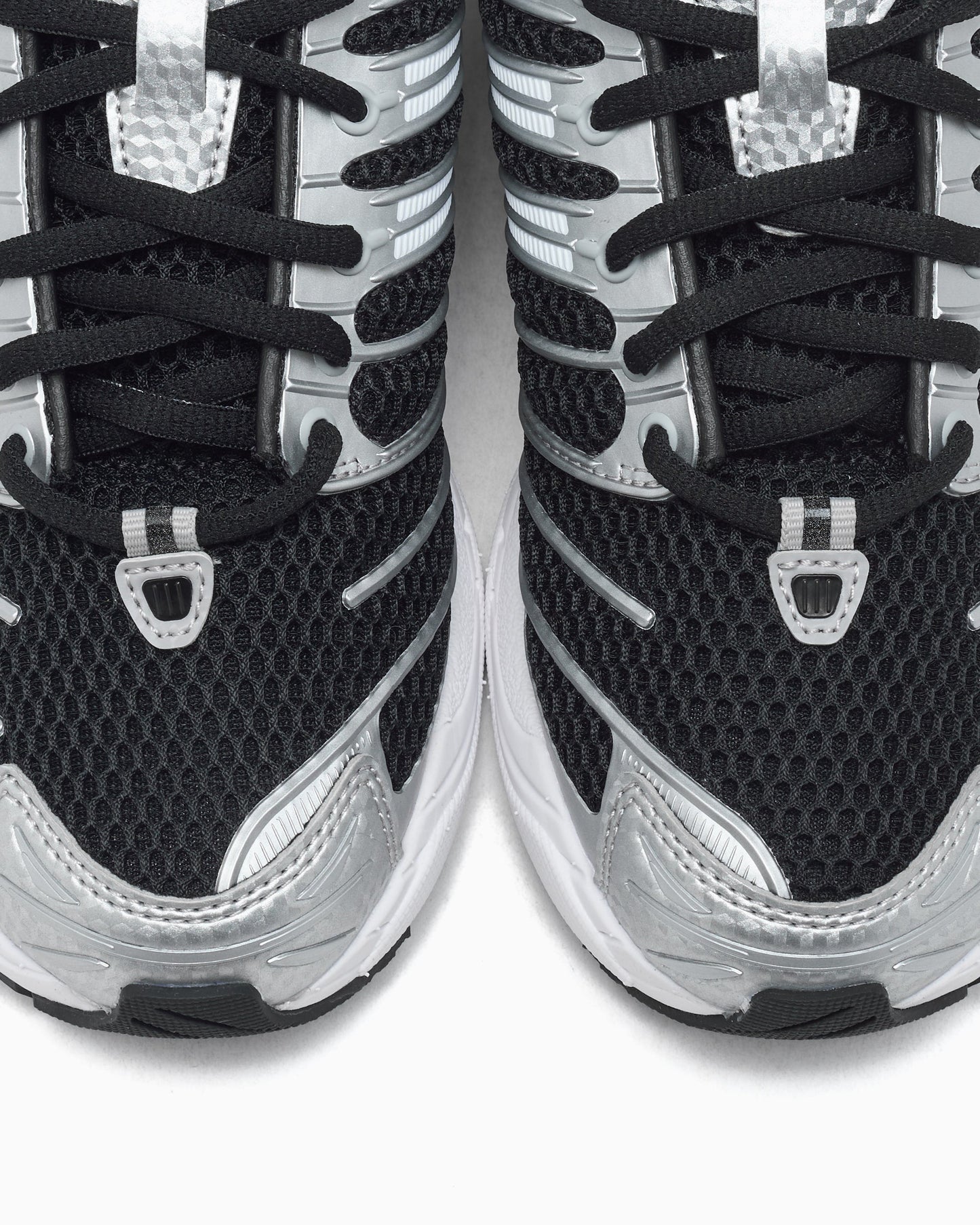 adidas Originals Women's Adistar Control 3