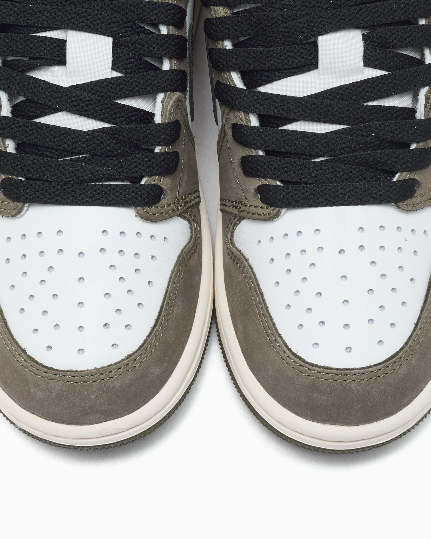 Air Jordan 1 Retro Low OG "Olive"