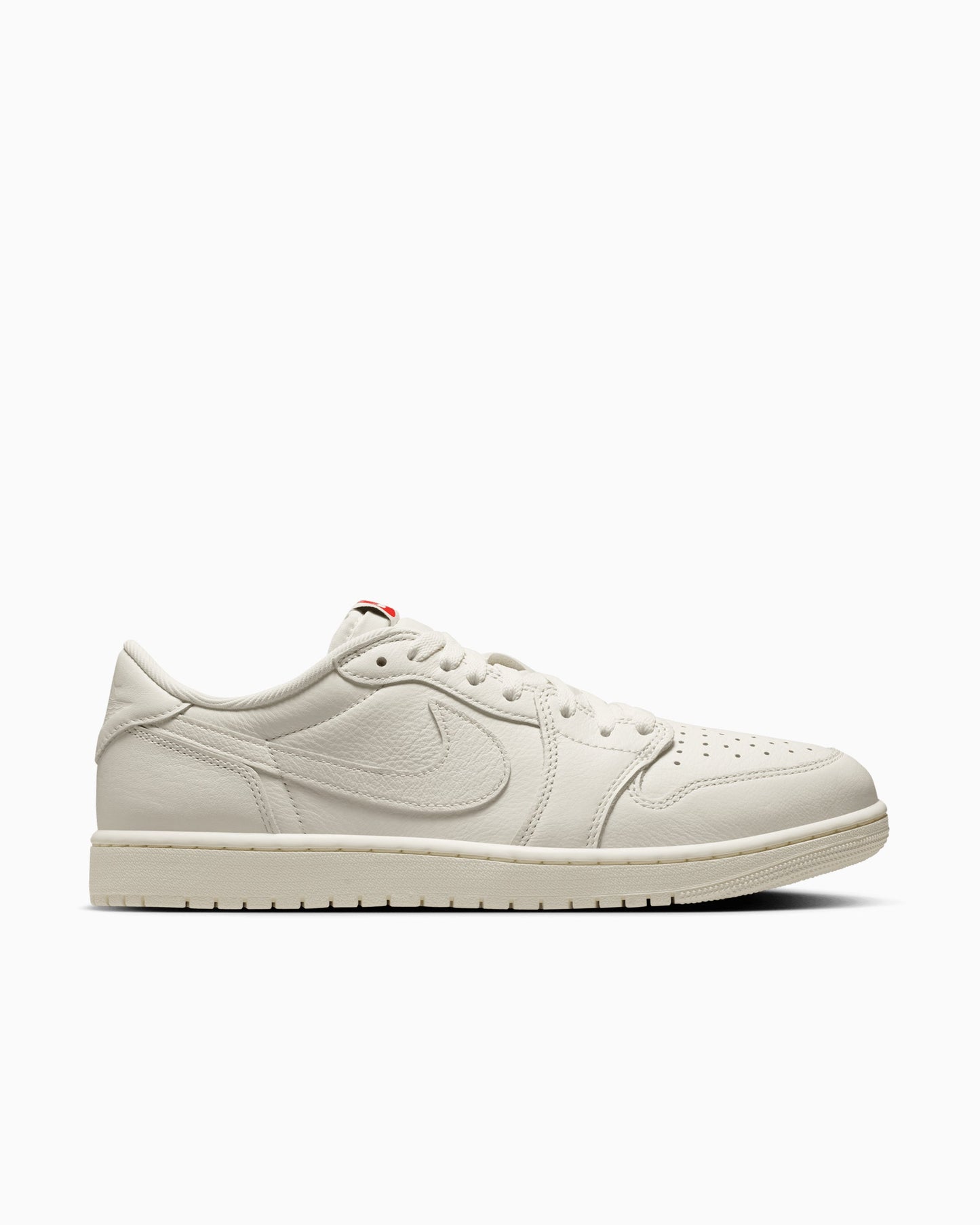 Air Jordan 1 Retro Low OG "Sail and University Red"