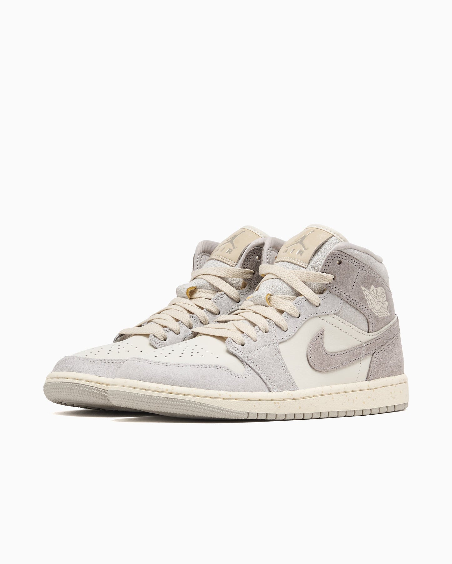 Air Jordan Women's 1 Mid SE