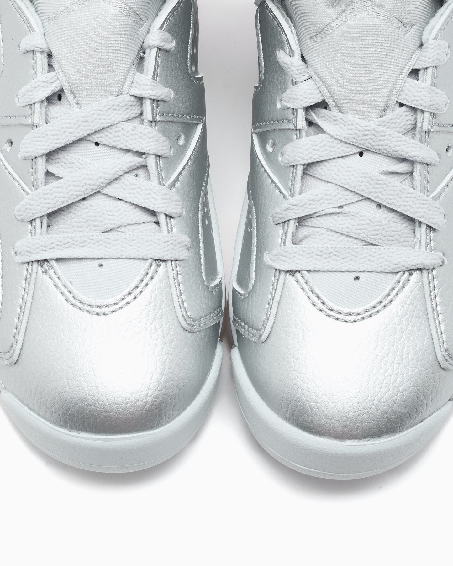 Air Jordan x Paris Saint-Germain 6 Retro "Metallic Silver"