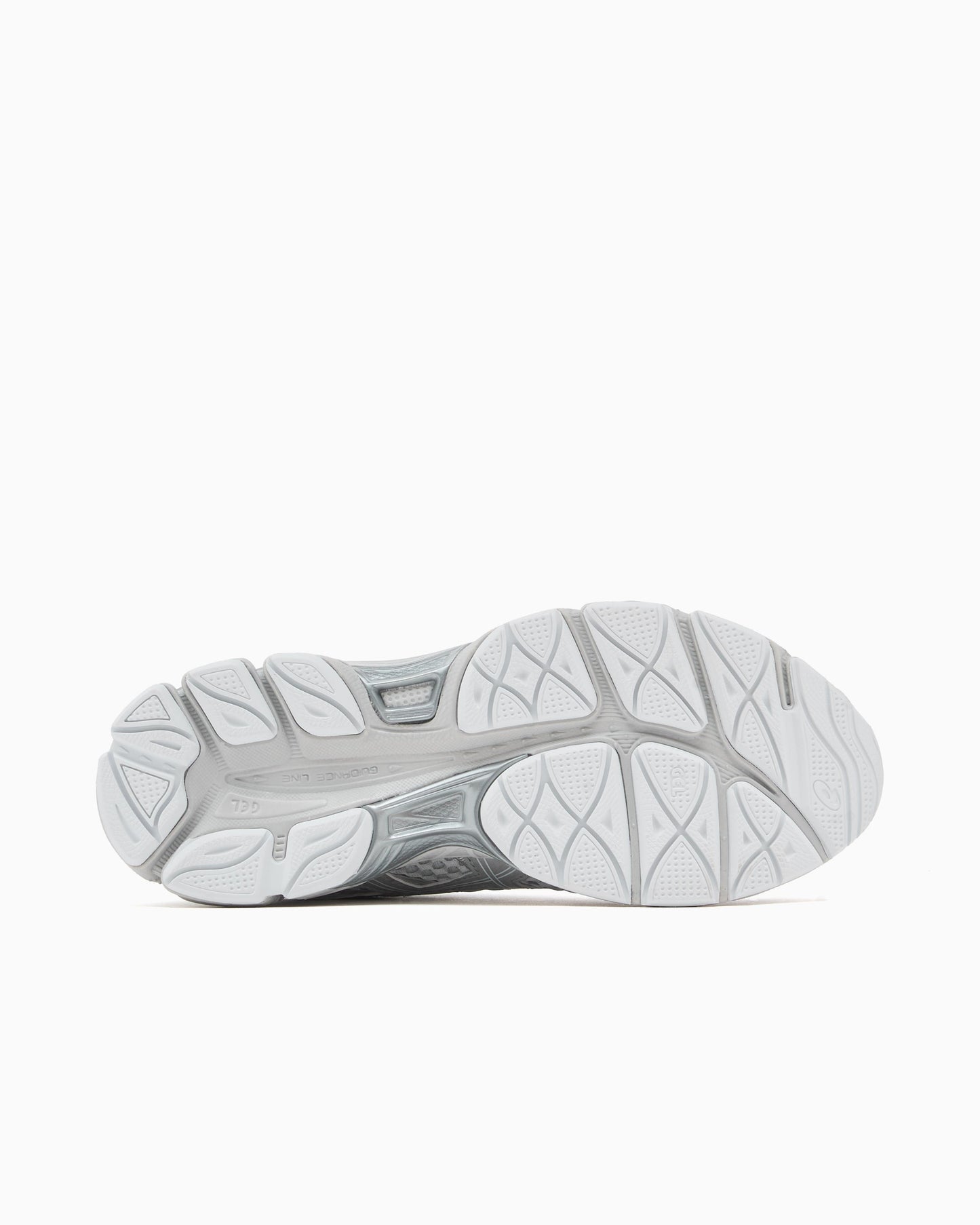ASICS Gel-Cumulus 16