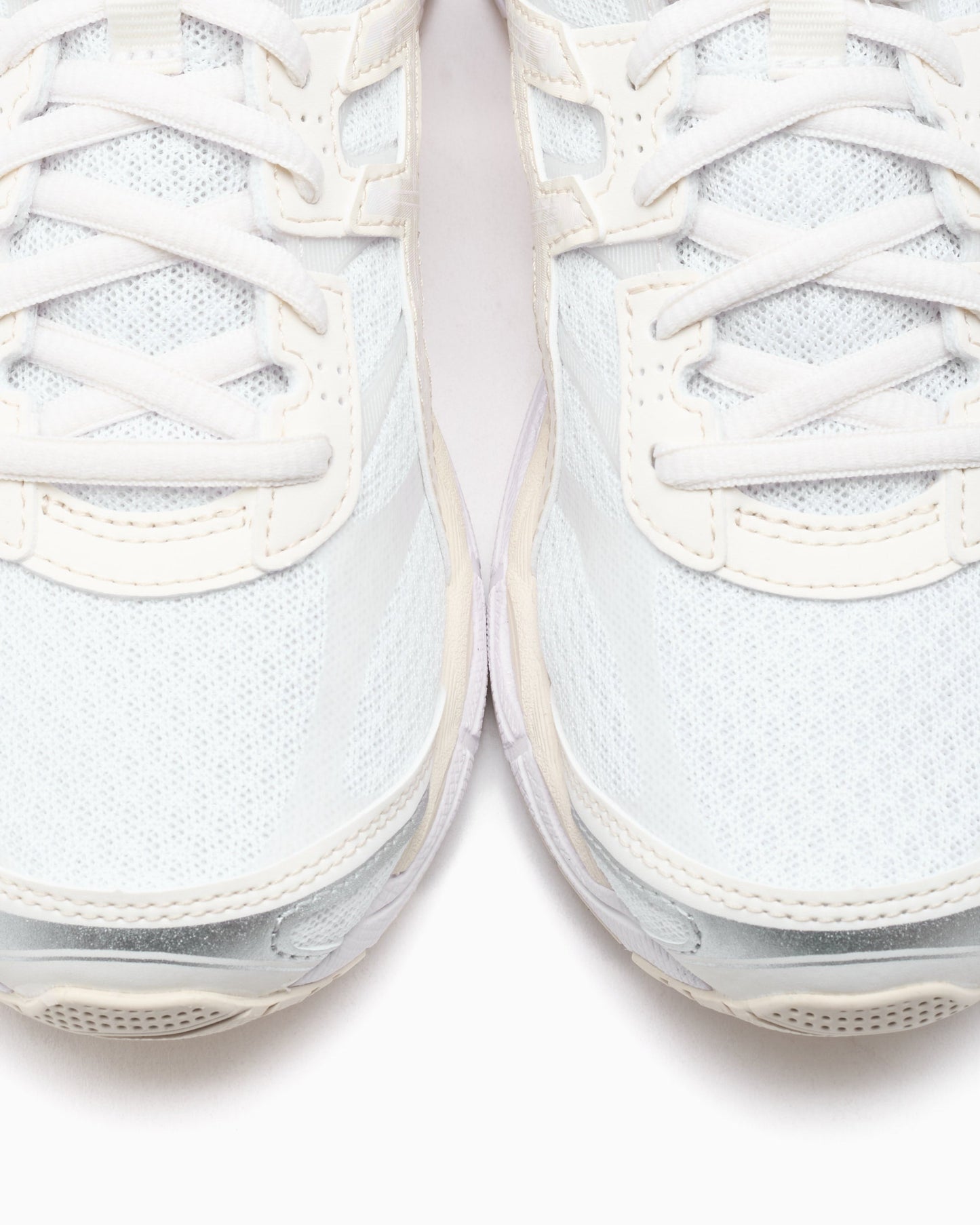 ASICS Gel-Cumulus™ 16 "Cream"