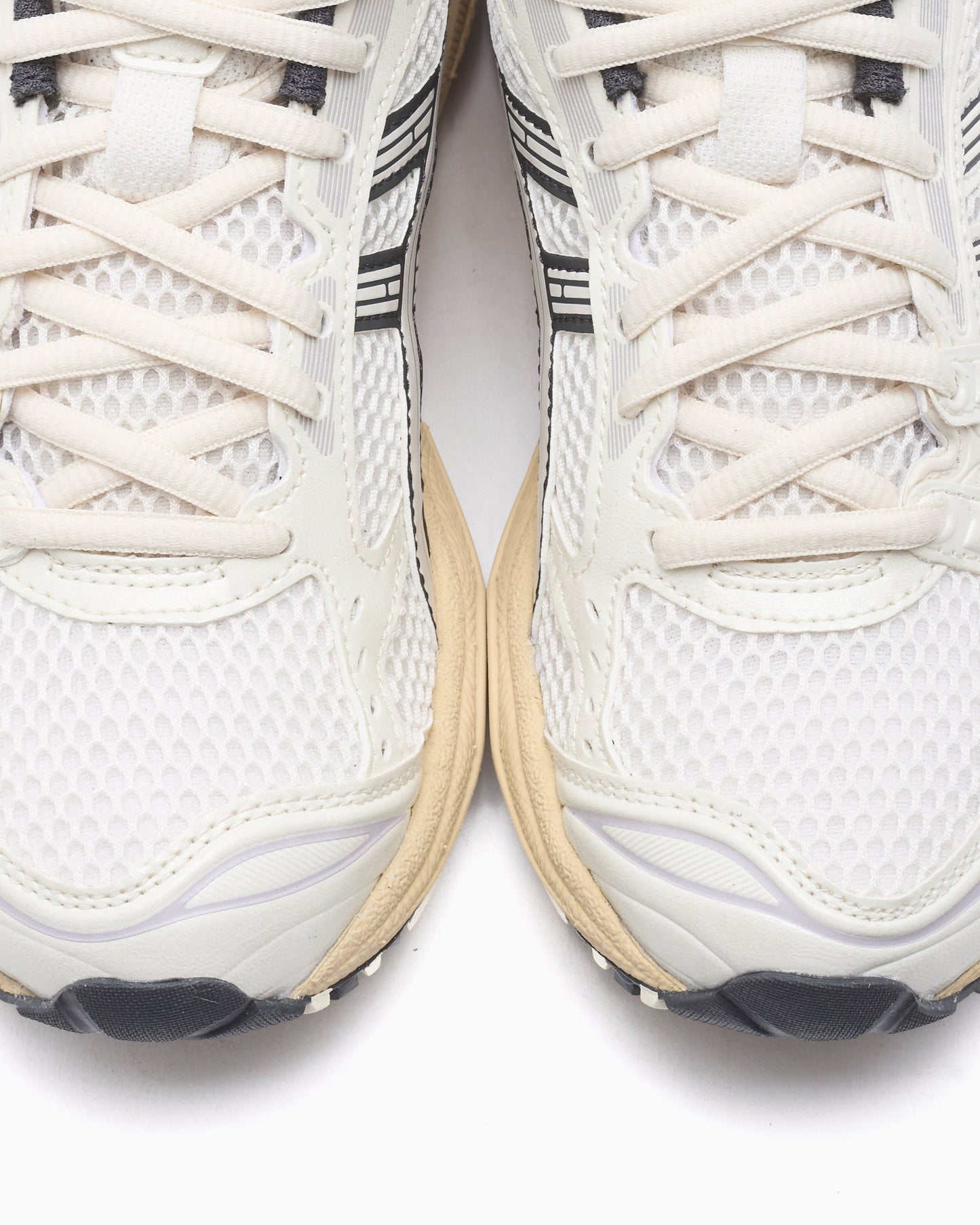 ASICS Gel-Kayano 14