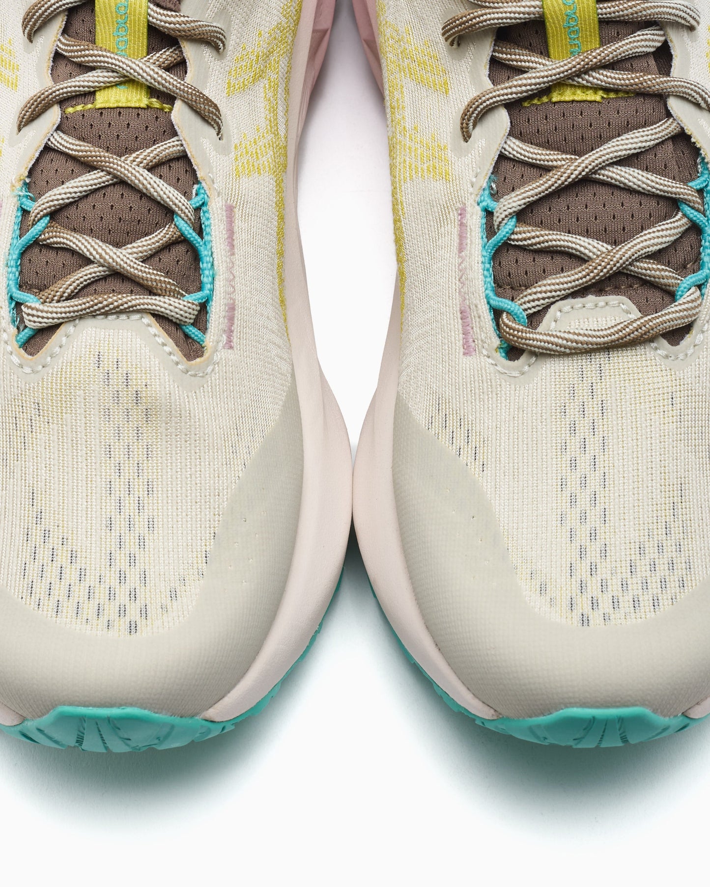ASICS Novablast 5 TR