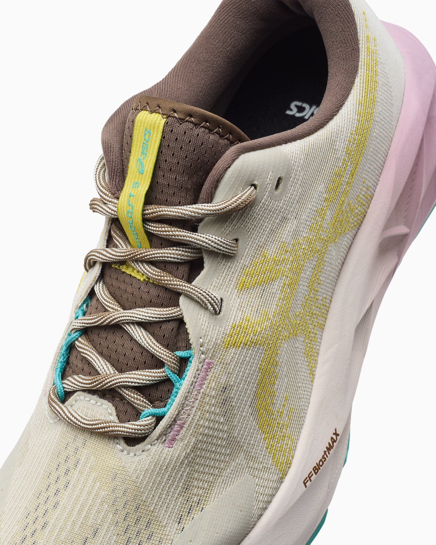 ASICS Novablast 5 TR