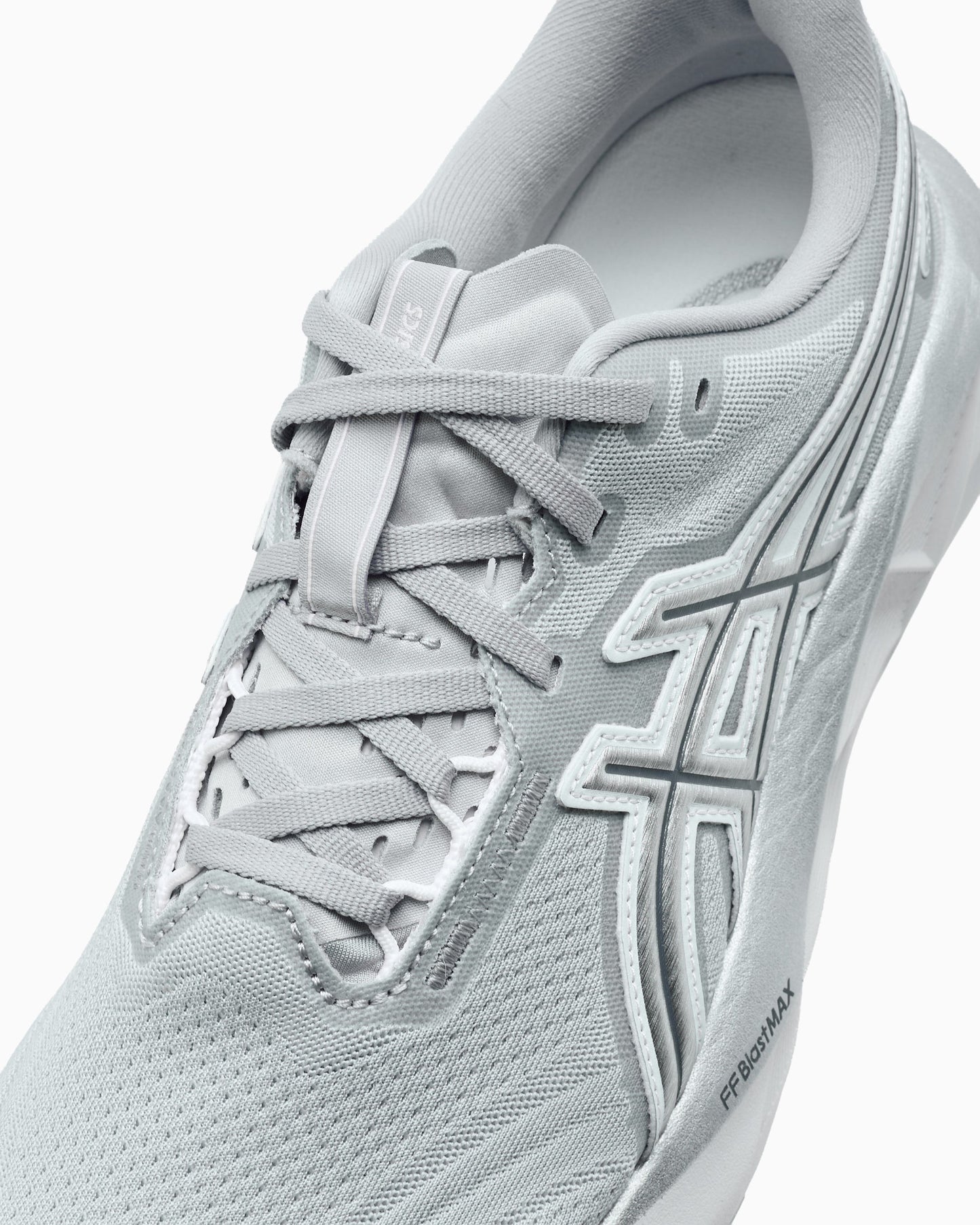 ASICS Women's Novablast 5 ATC