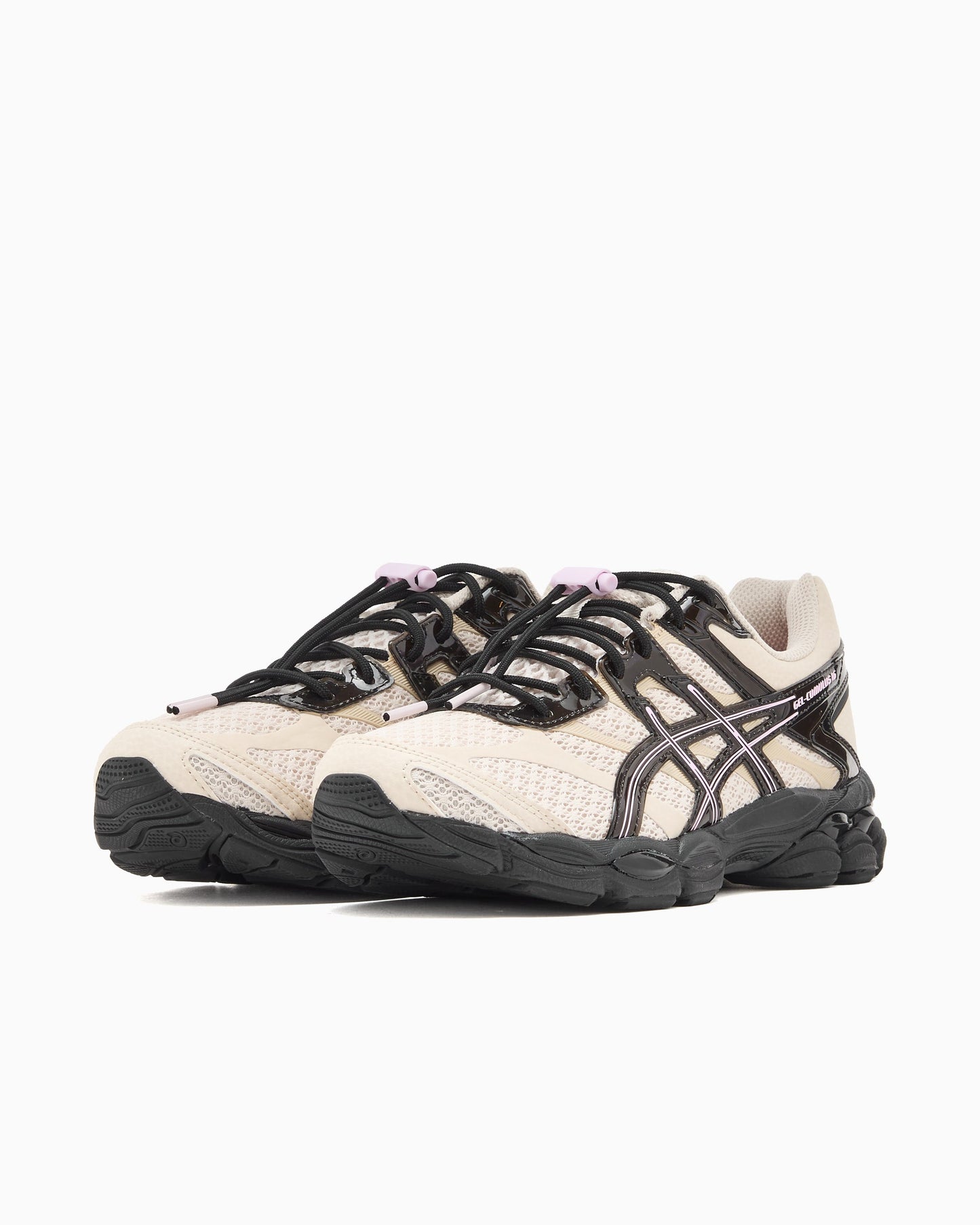 ASICS x Finesse Gel-Cumulus™ 16