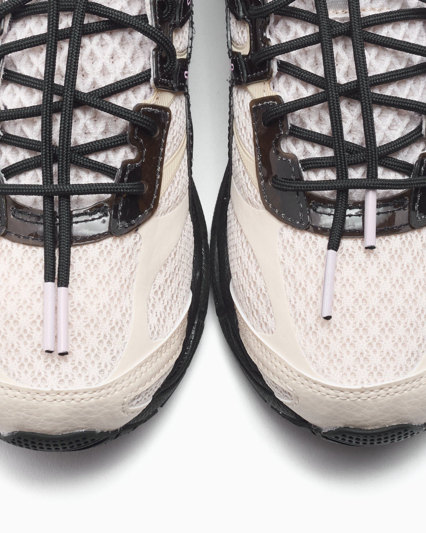 ASICS x Finesse Gel-Cumulus™ 16