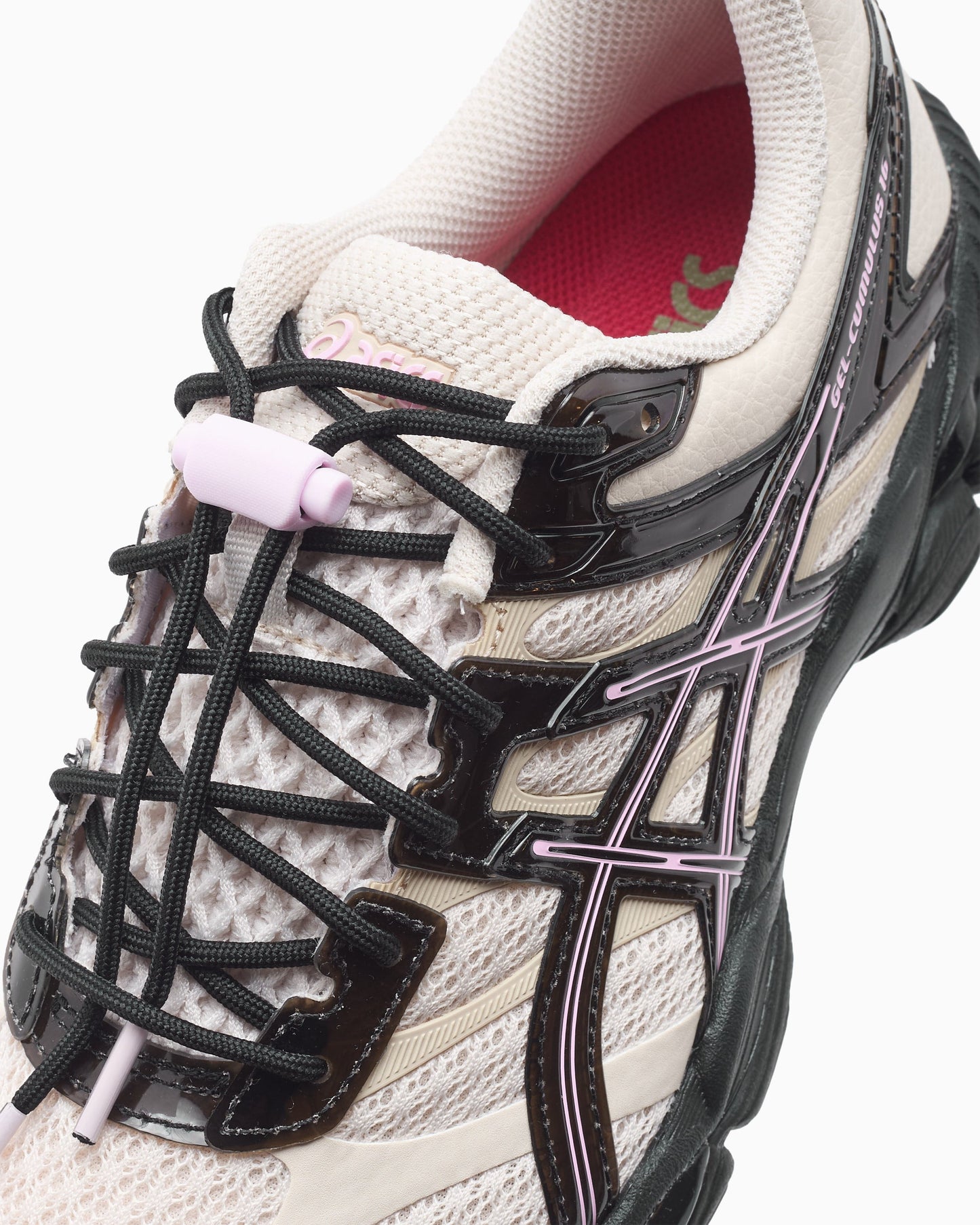 ASICS x Finesse Gel-Cumulus™ 16
