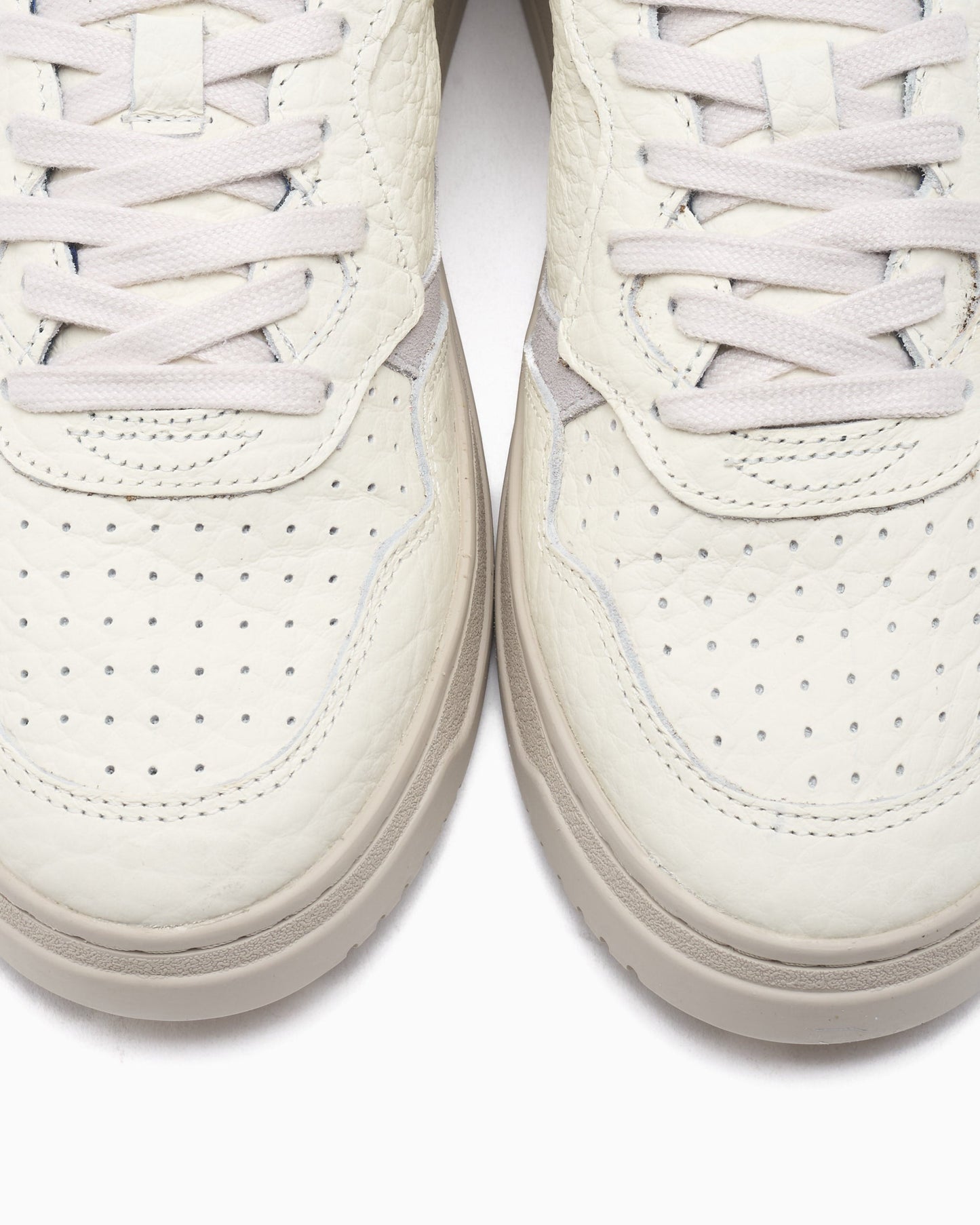 Autry Medalist Low Leather
