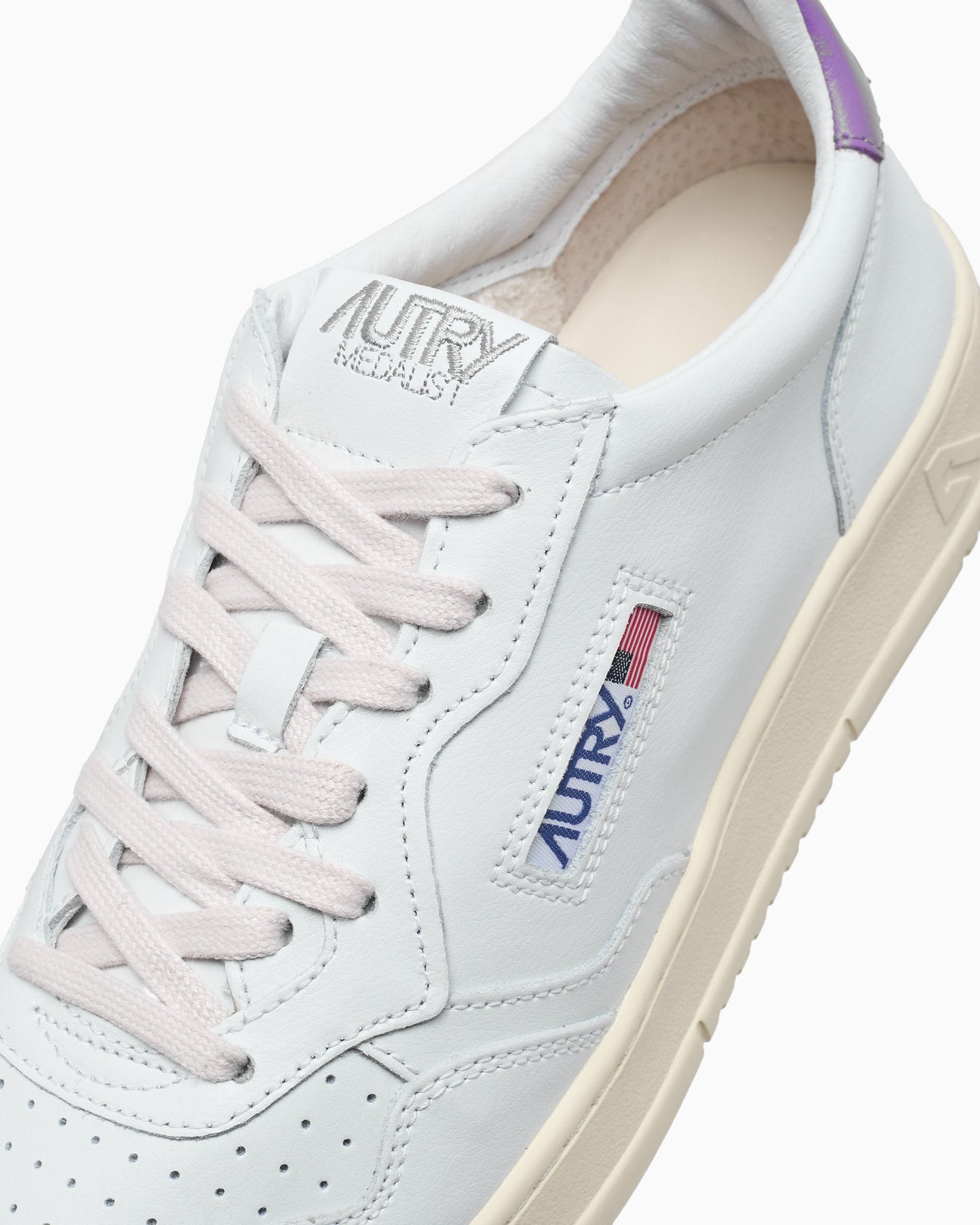 Autry Women's Medalist Low Leather