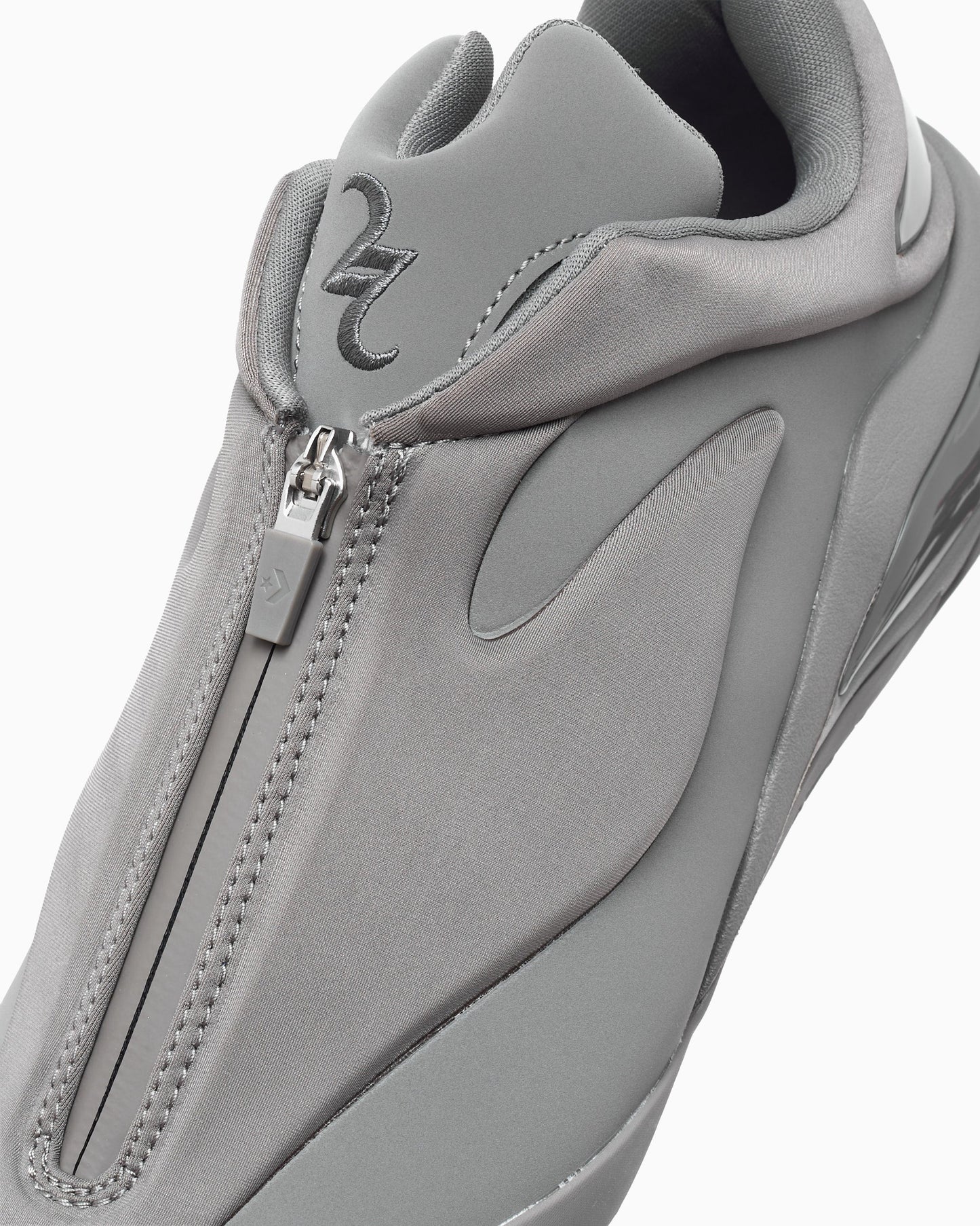Converse Shai 001 "Ares Grey"