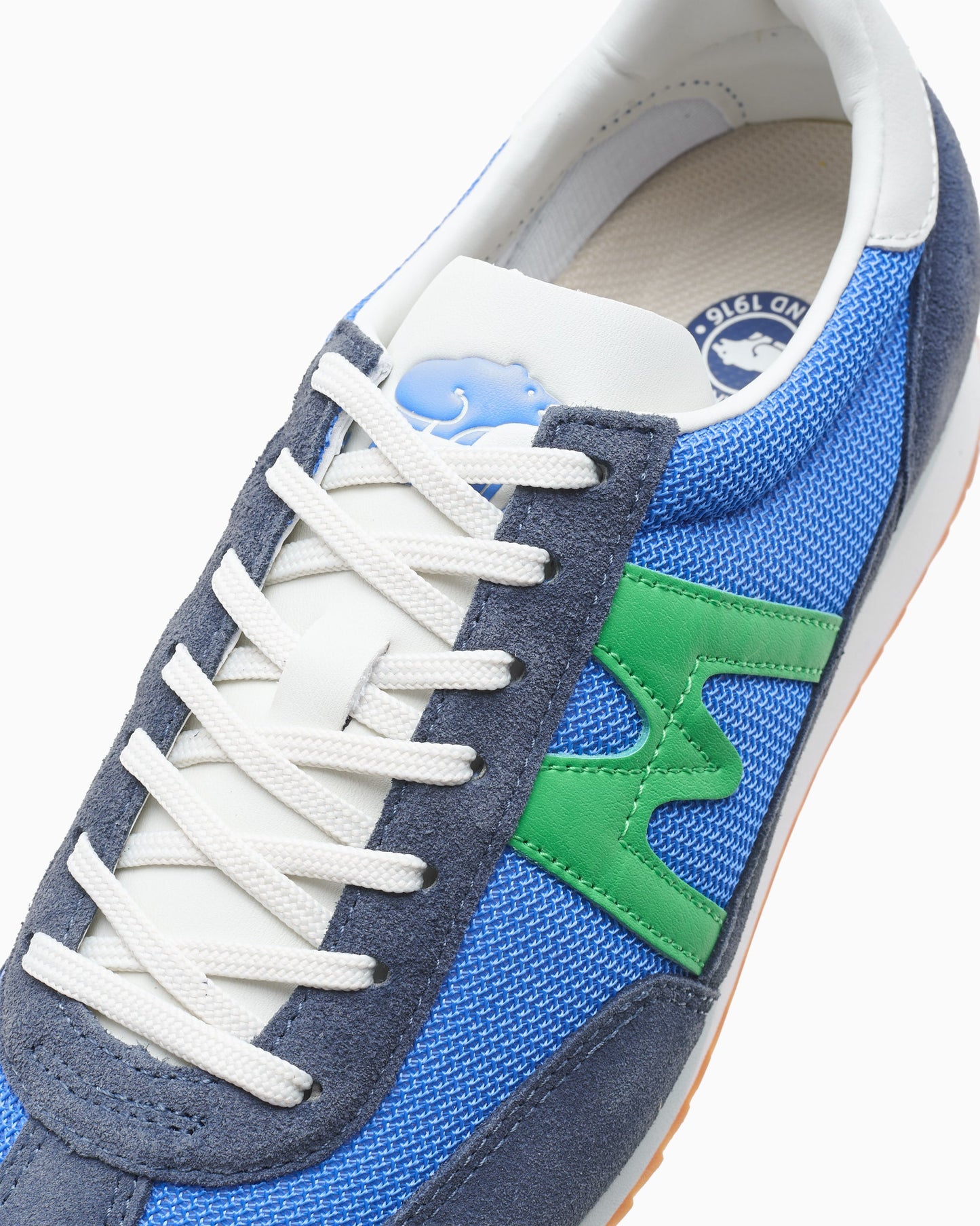 Karhu Mestari 76