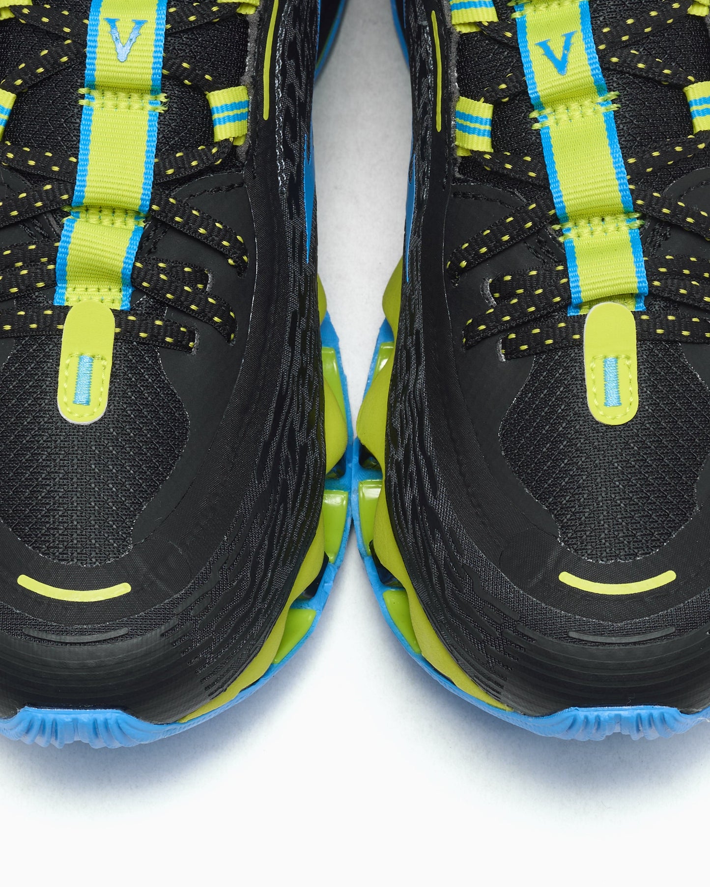 Mizuno Wave Prophecy 13.2 Vrunk