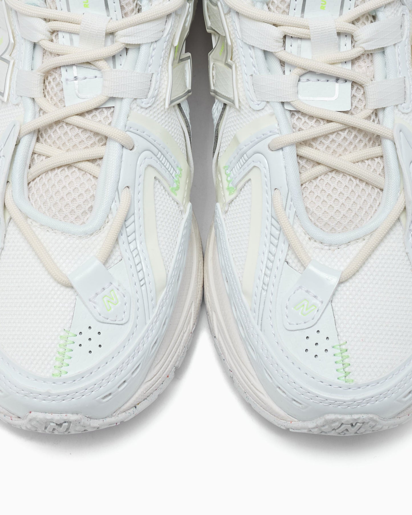 New Balance U1906A