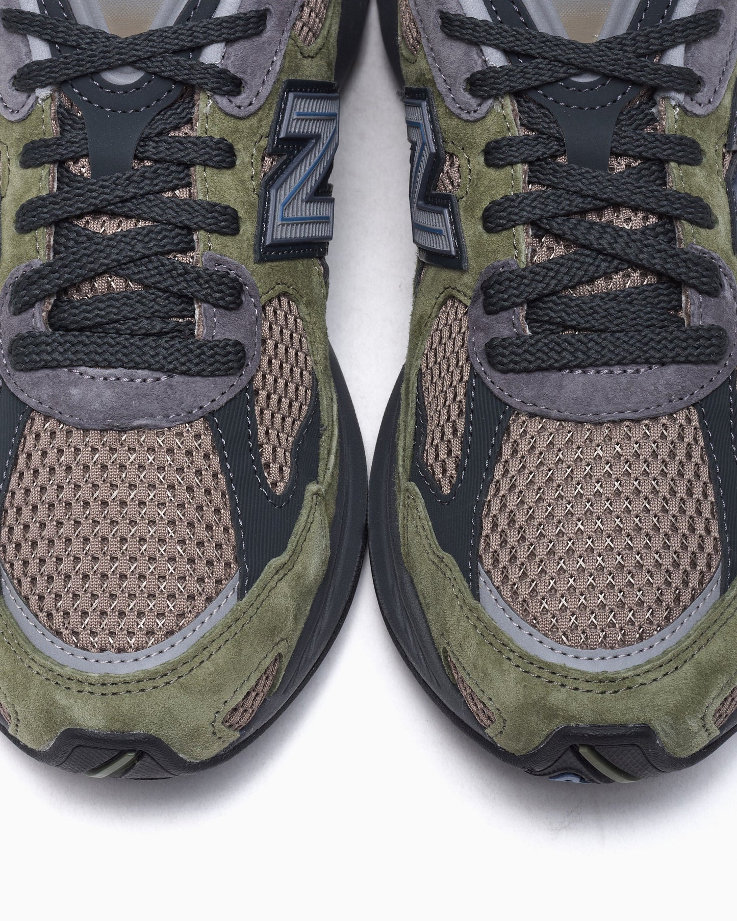New Balance U2010 ETN "Dark Olivine"