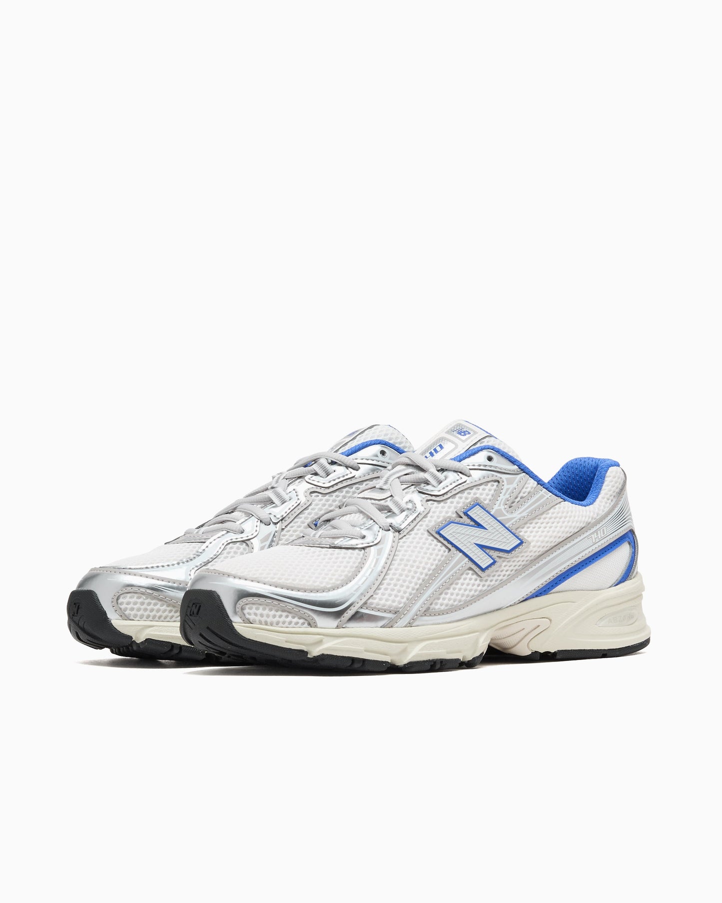 New Balance U740 34F