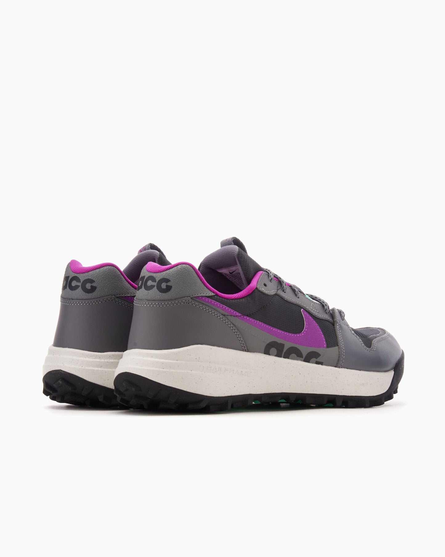 Nike ACG Lowcate