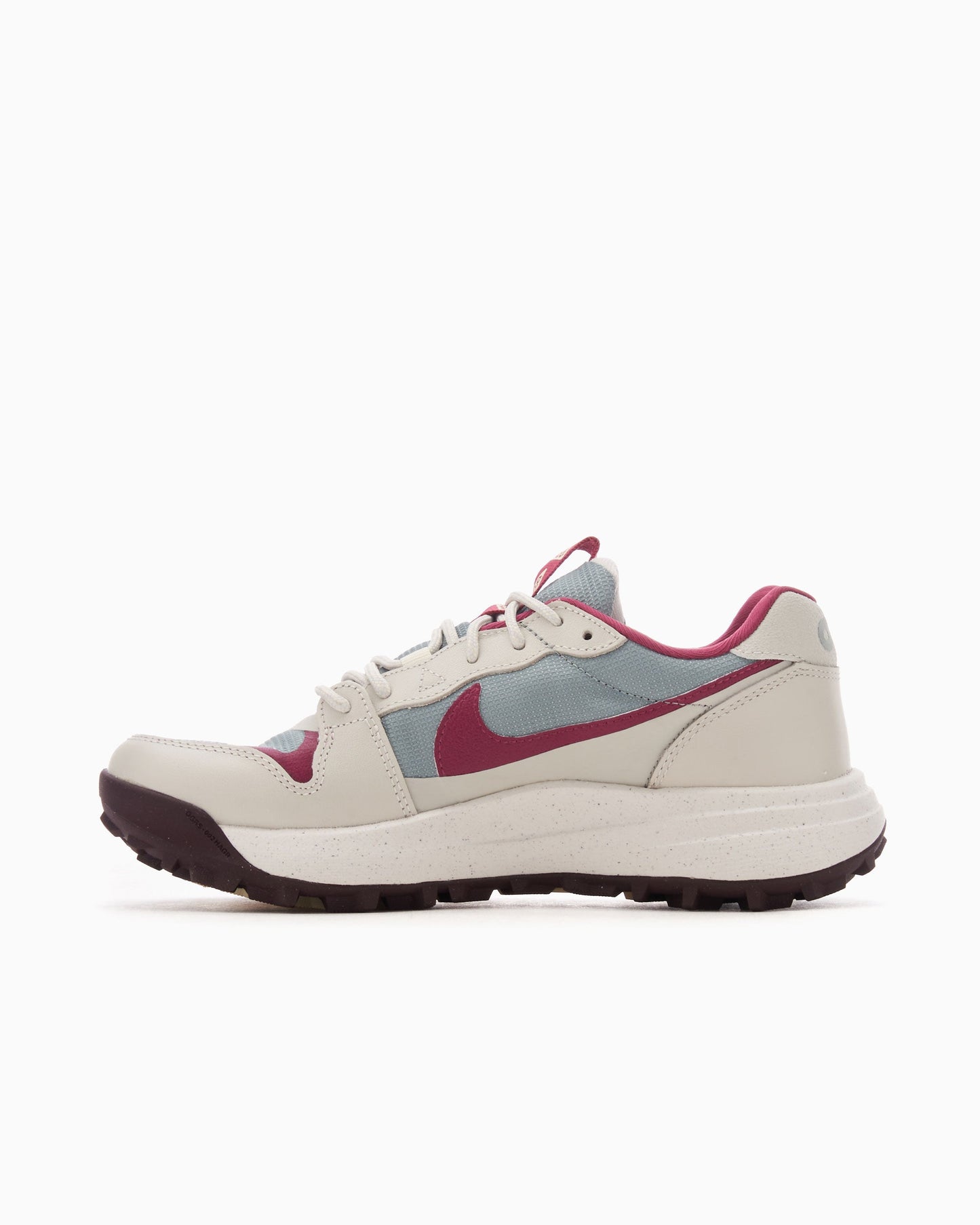 Nike ACG Lowcate