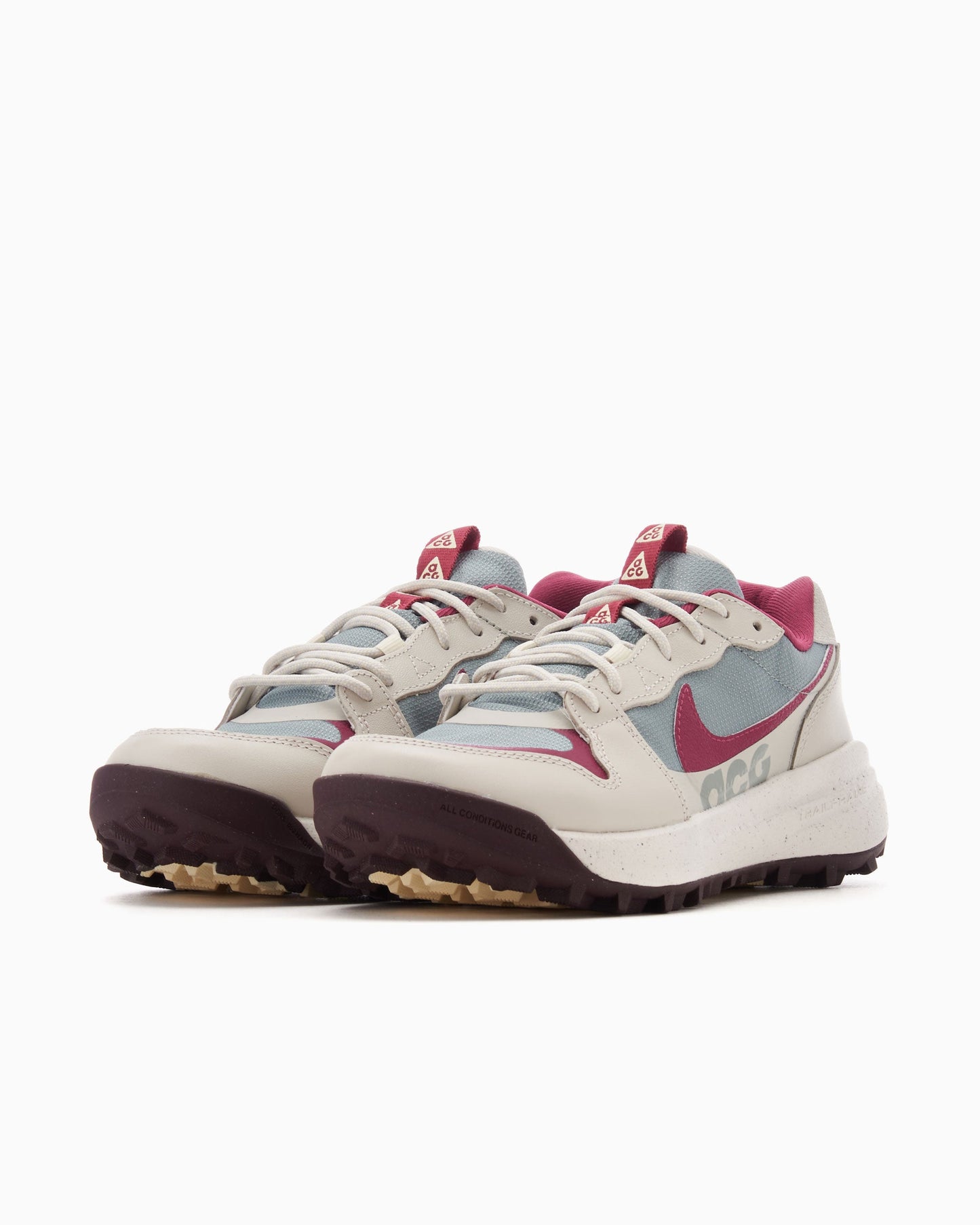 Nike ACG Lowcate