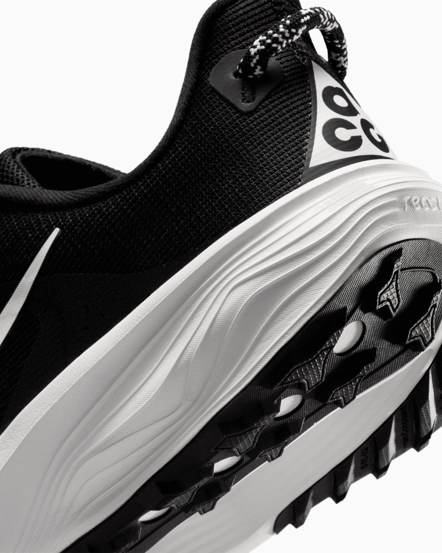 Nike ACG Pegasus Trail