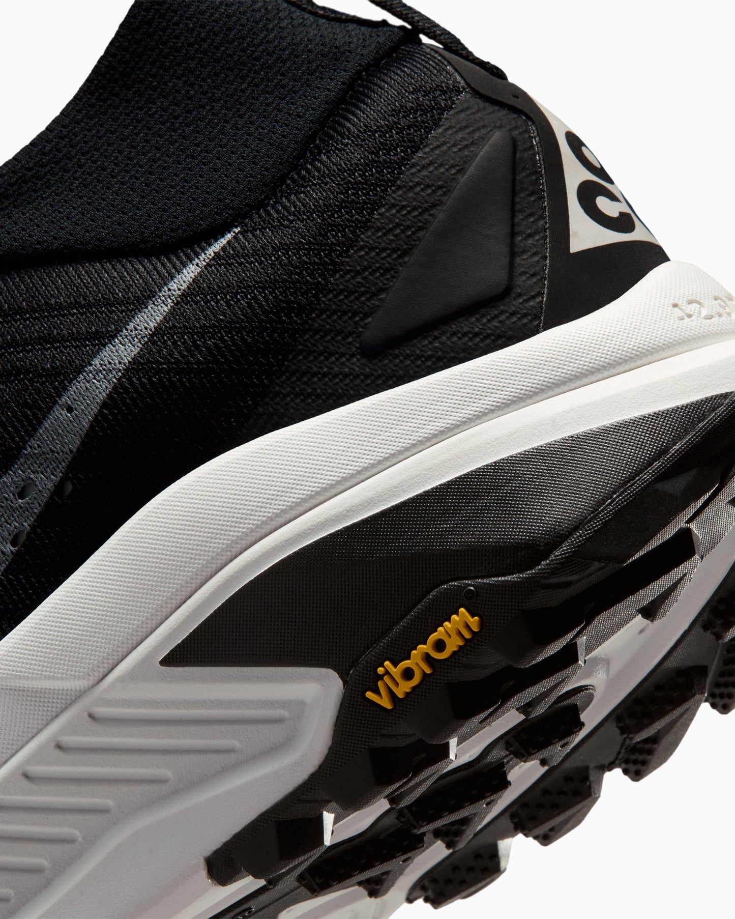 Nike ACG Zegama Trail Vibram