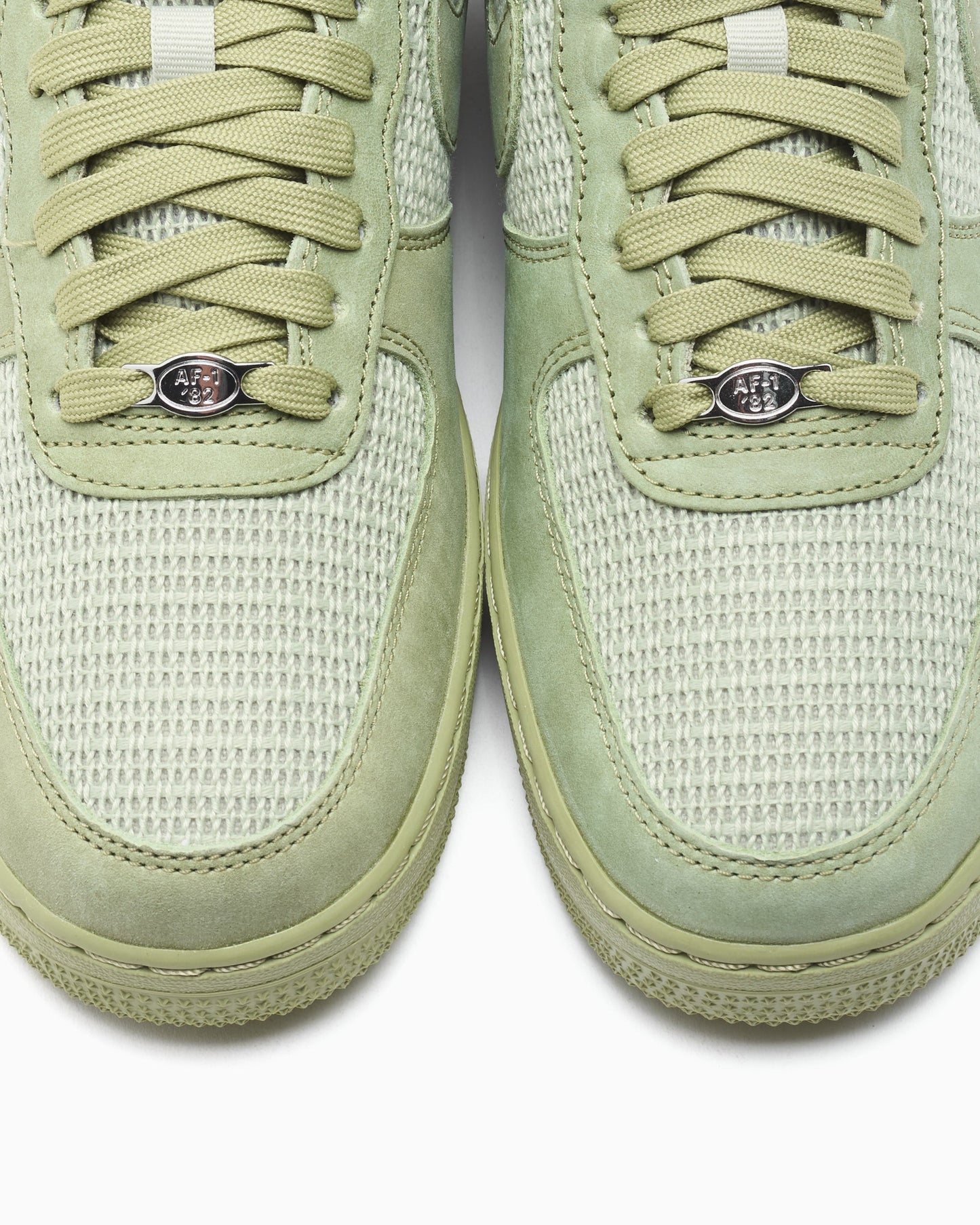 Nike Air Force 1 '07 LV8