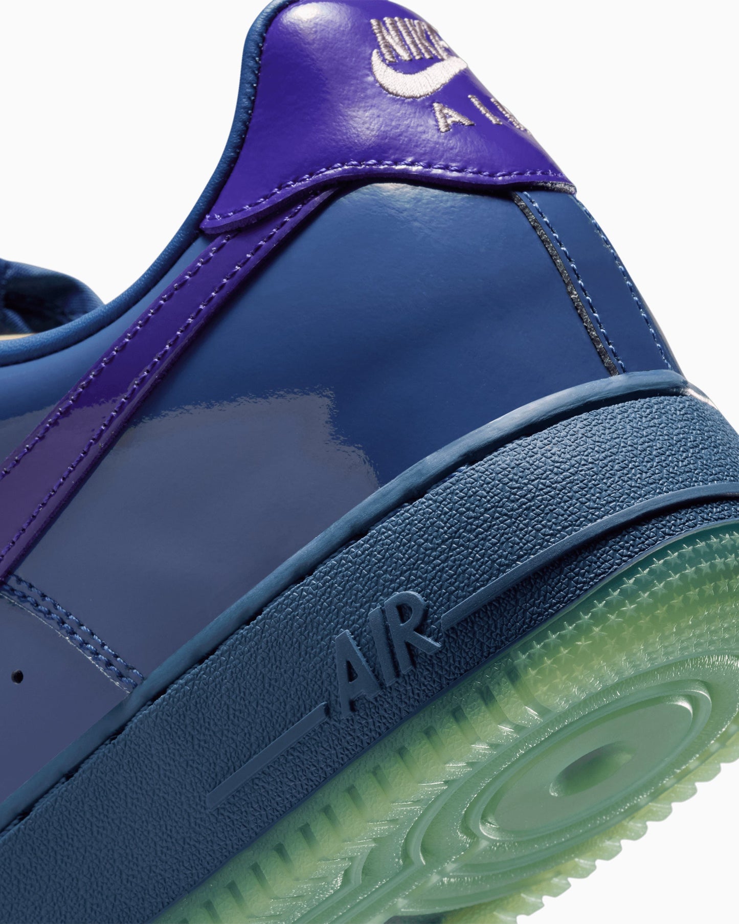 Nike Air Force 1 Low QS "Patent Leather"