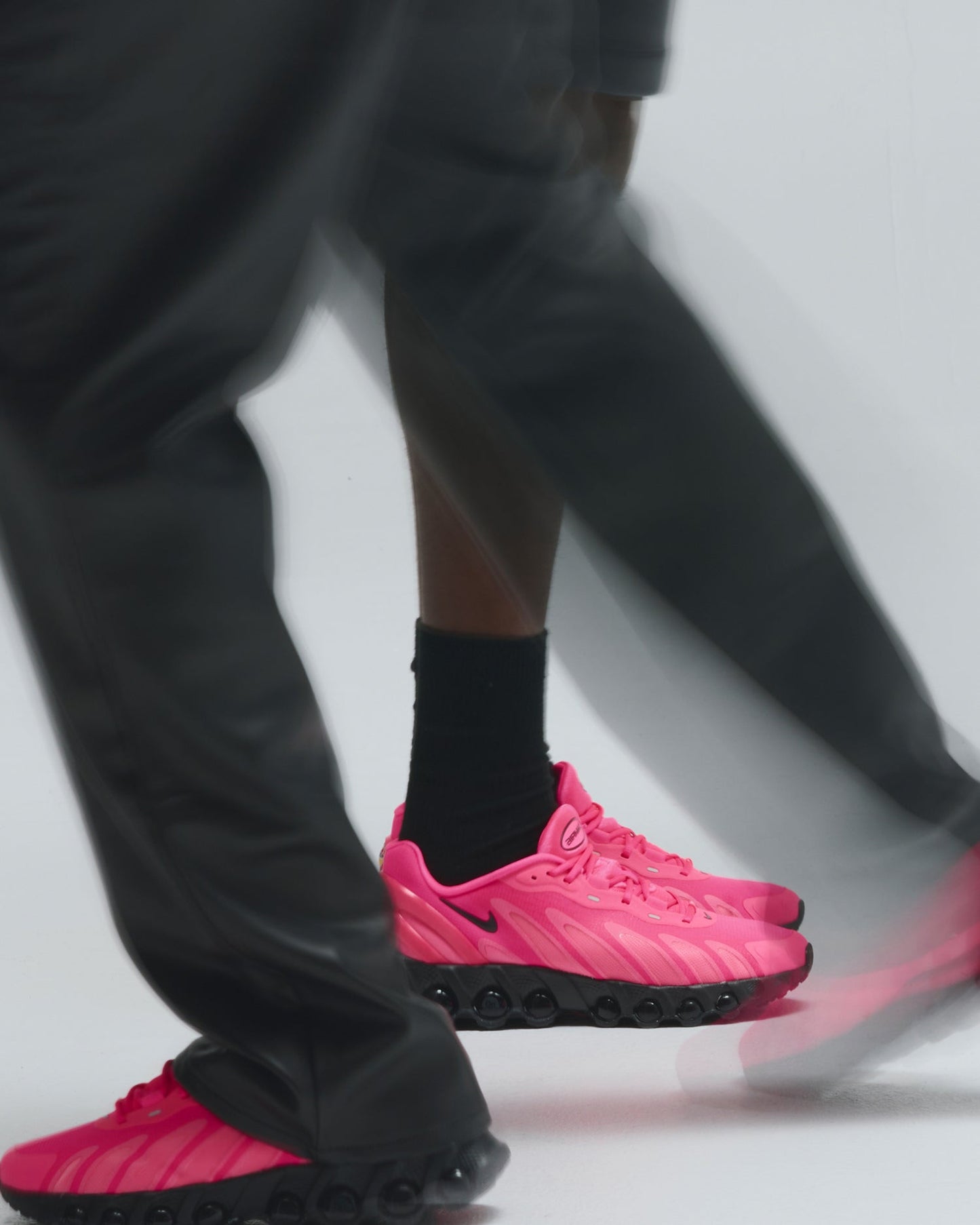 Nike Air Max DN8 "Hyper Pink"