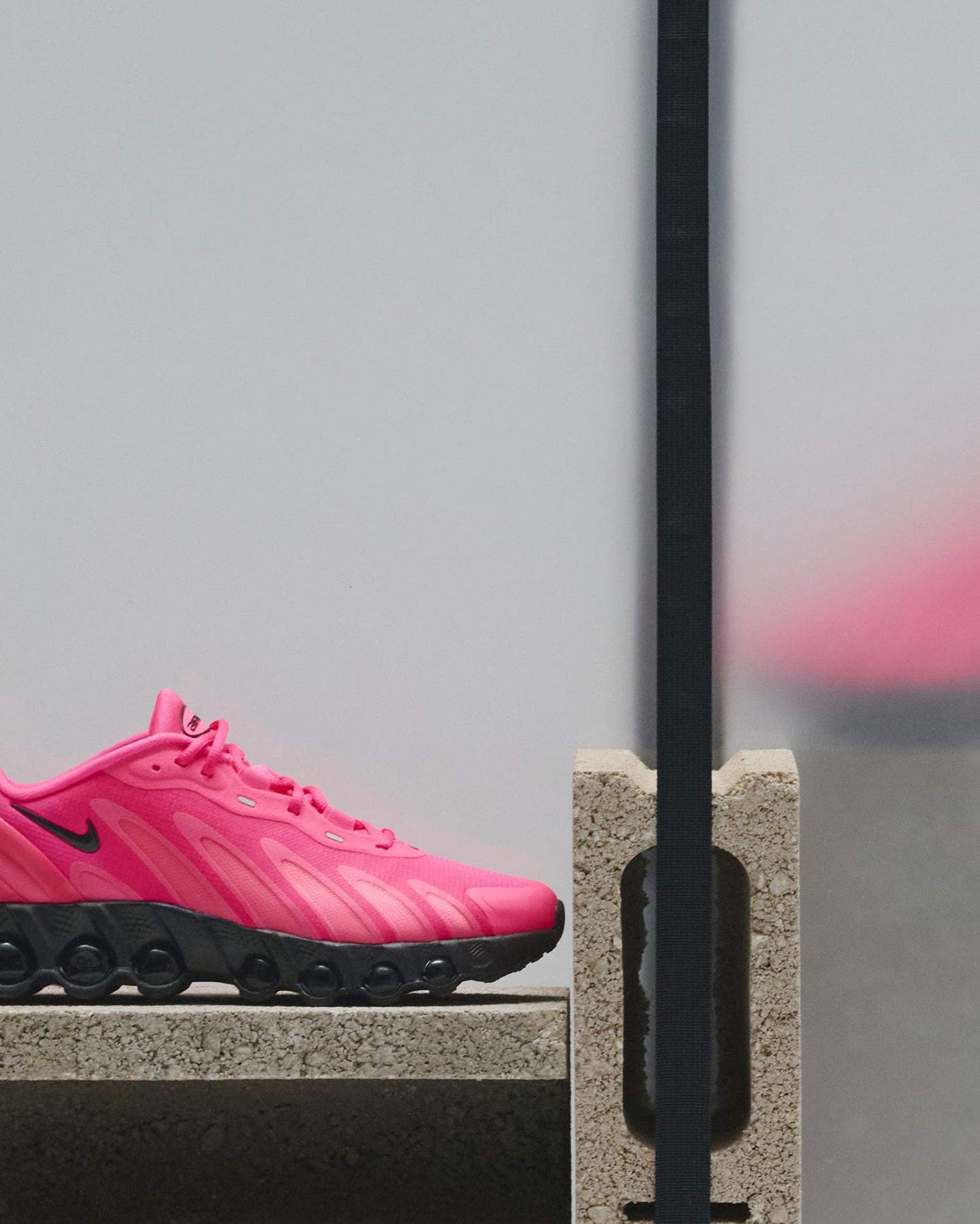 Nike Air Max DN8 "Hyper Pink"