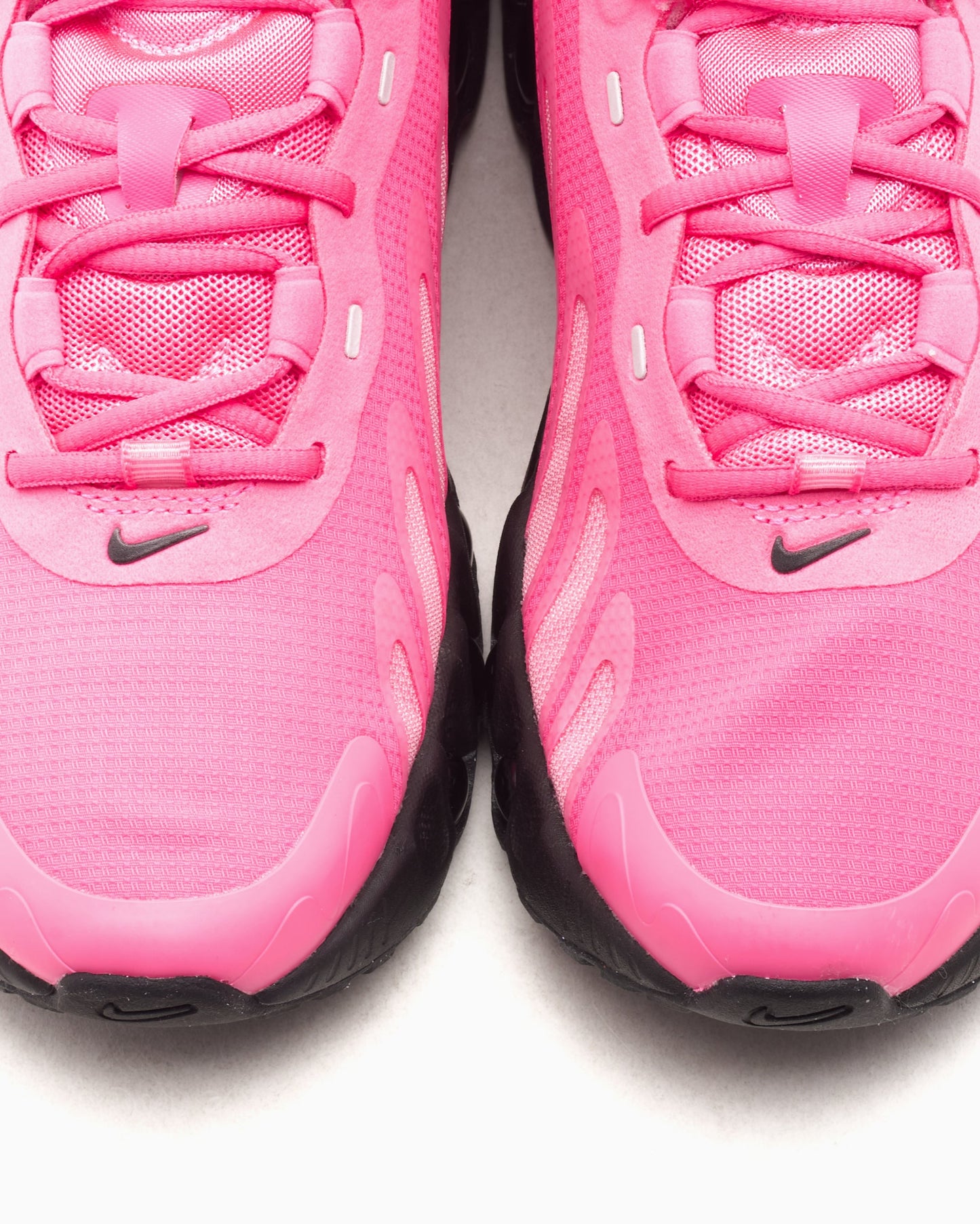 Nike Air Max DN8 "Hyper Pink"