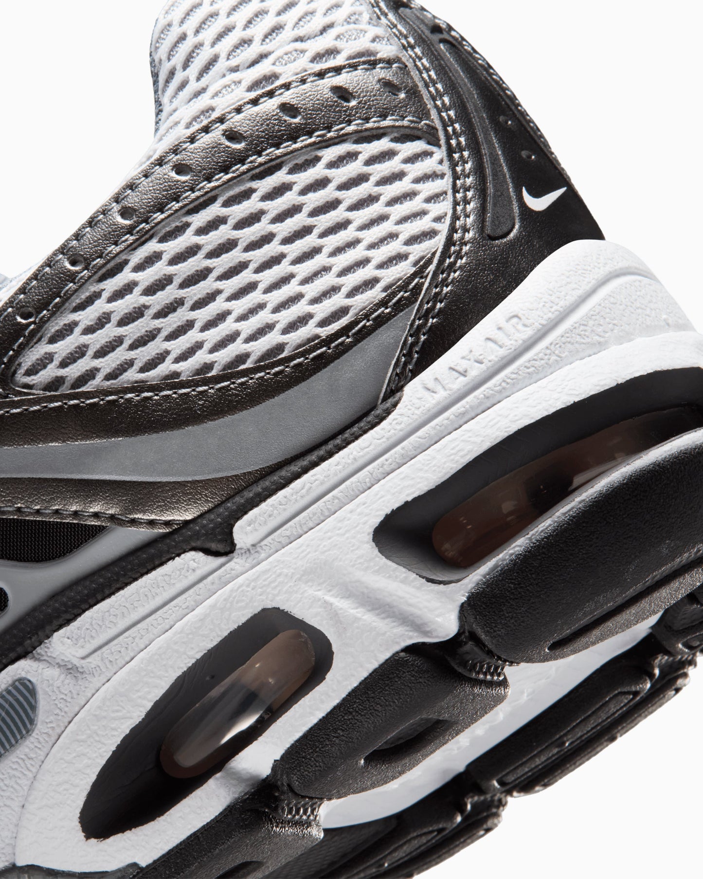 Nike Air Max Moto 2K