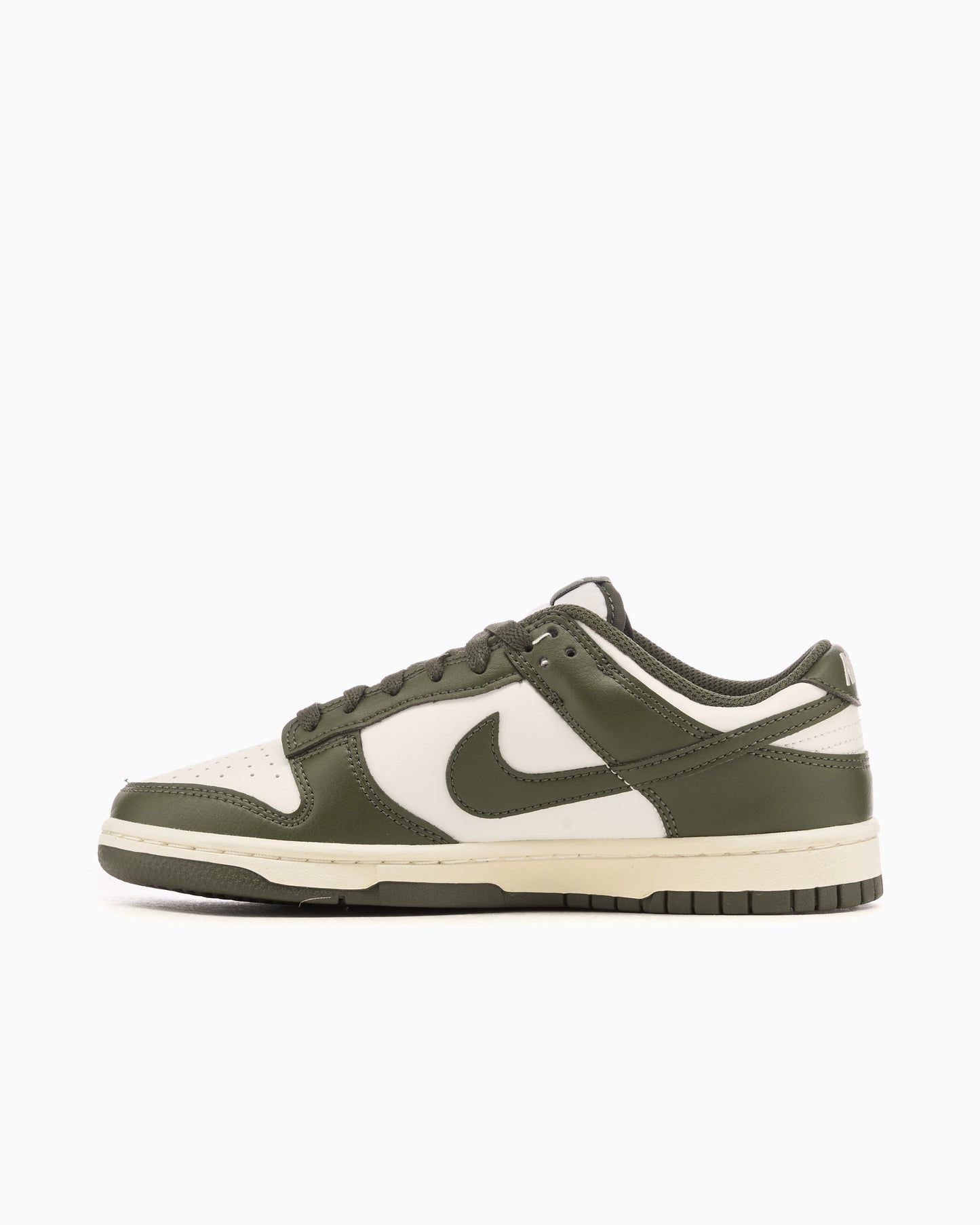 Nike Dunk Low Retro