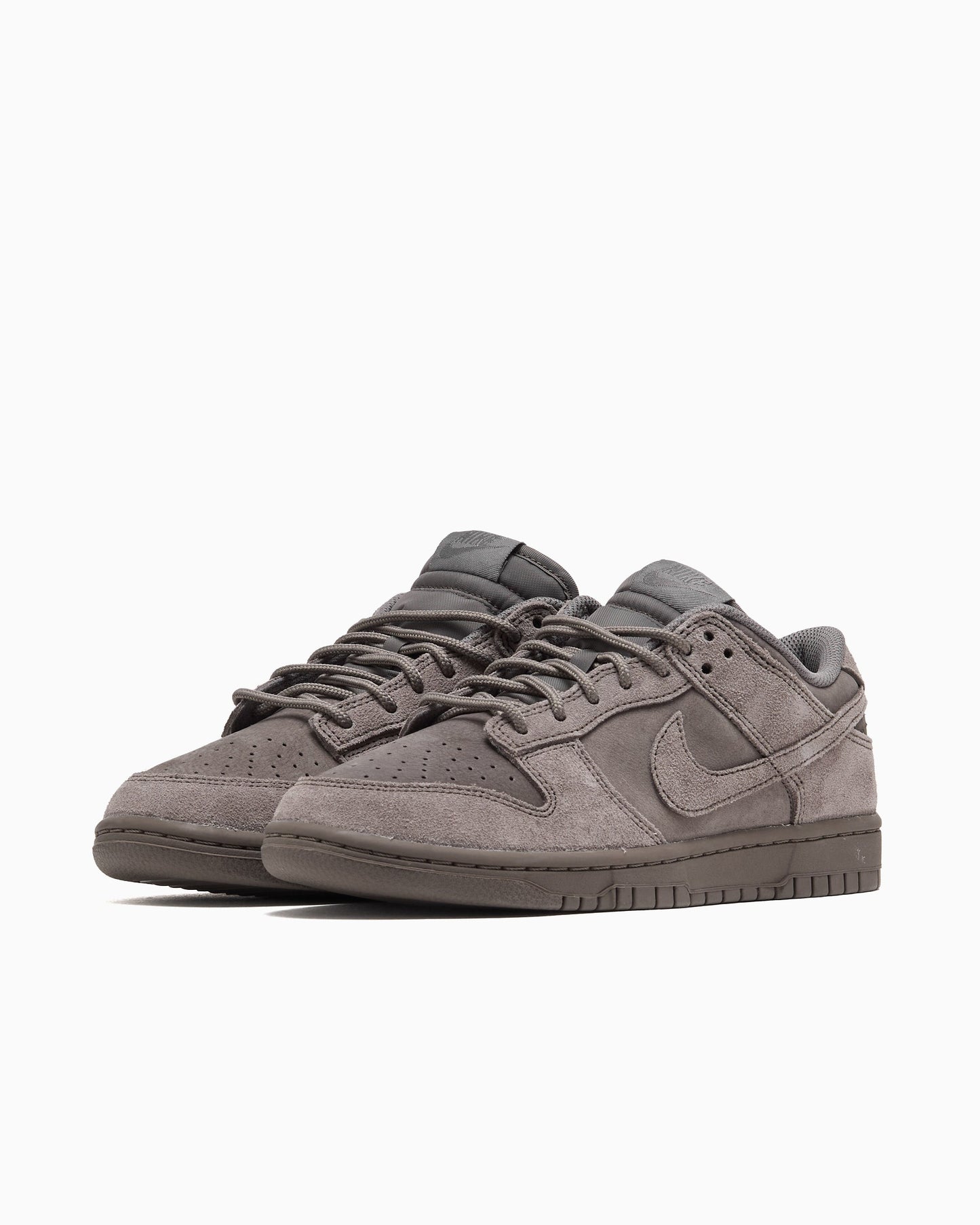Nike Dunk Low Retro SE "Cave Stone"