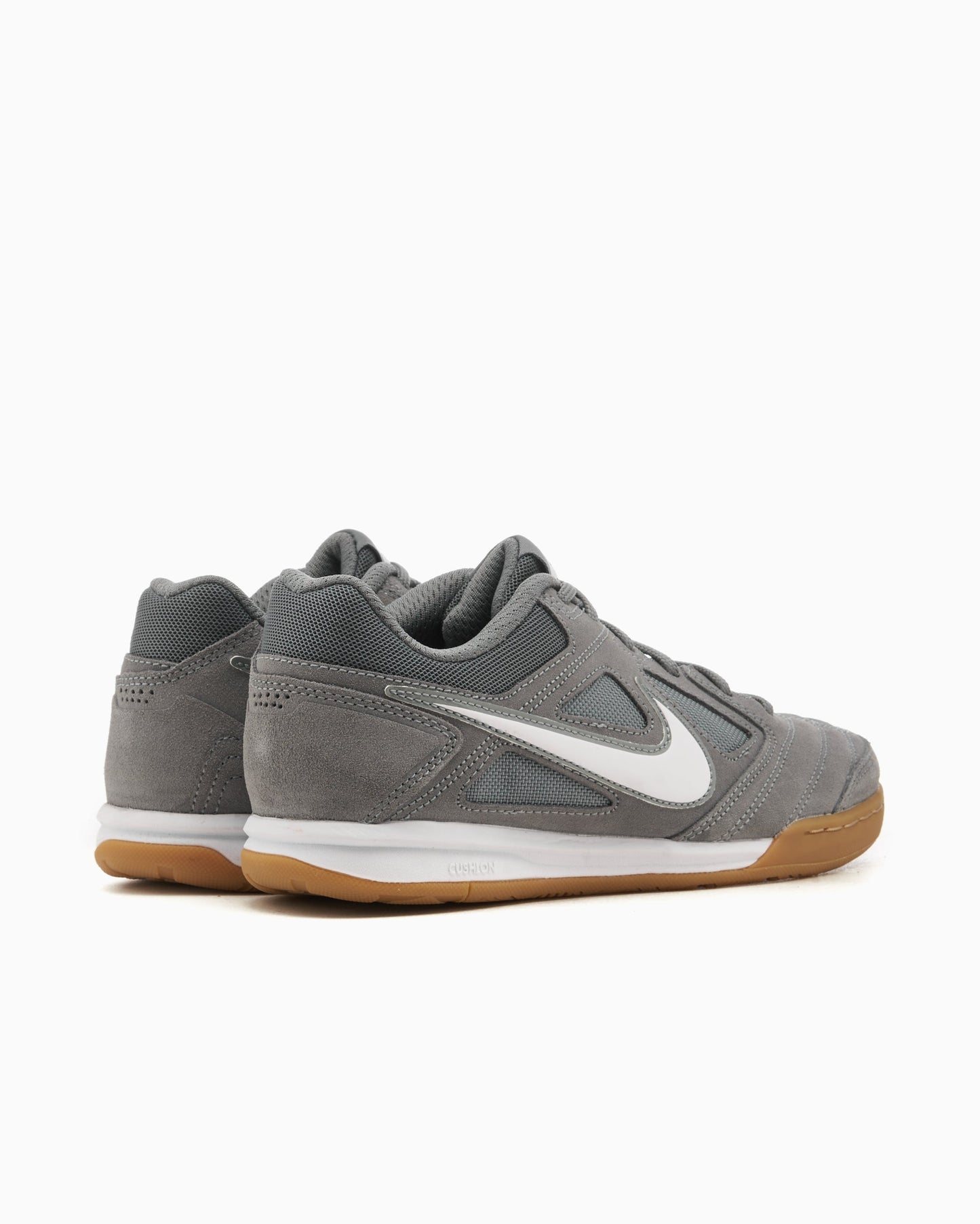 Nike Gato