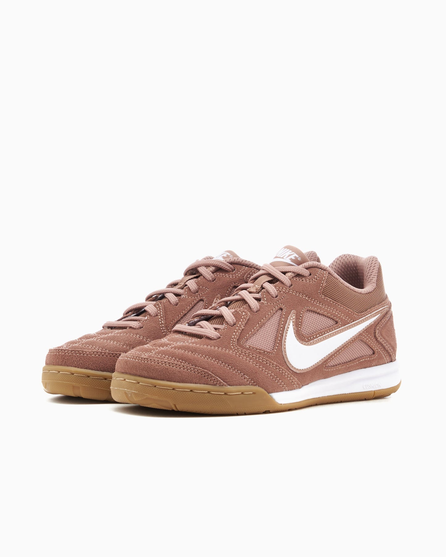 Nike Gato