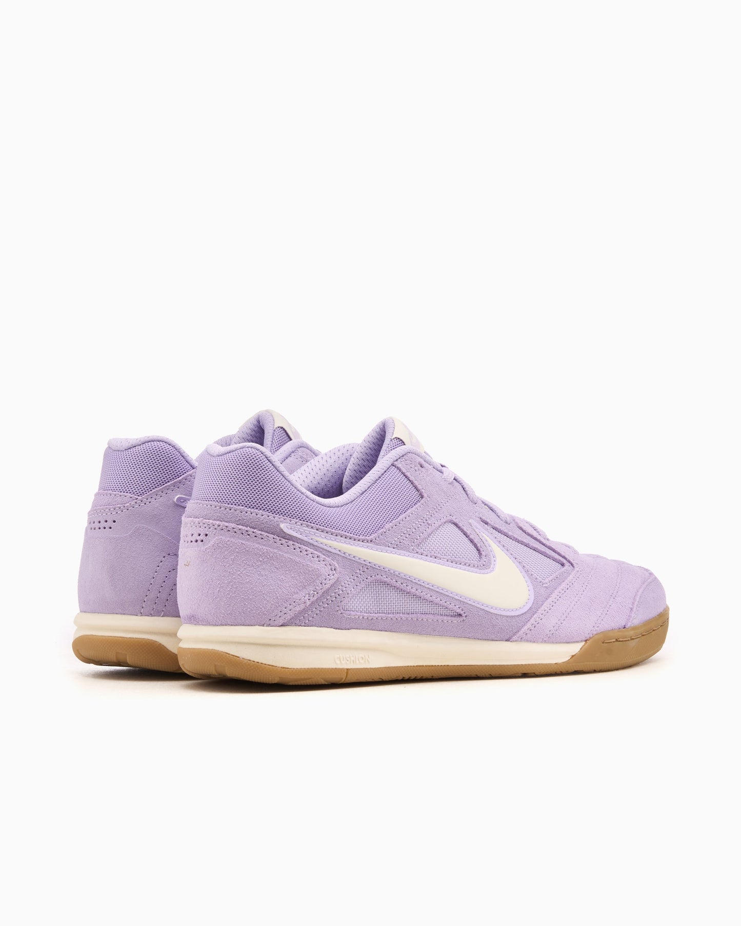 Nike Gato