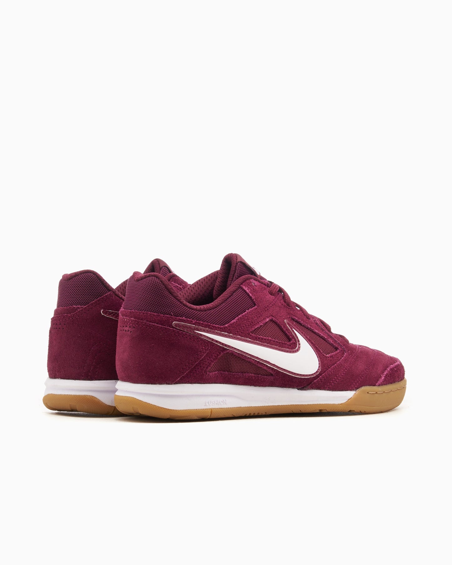 Nike Gato