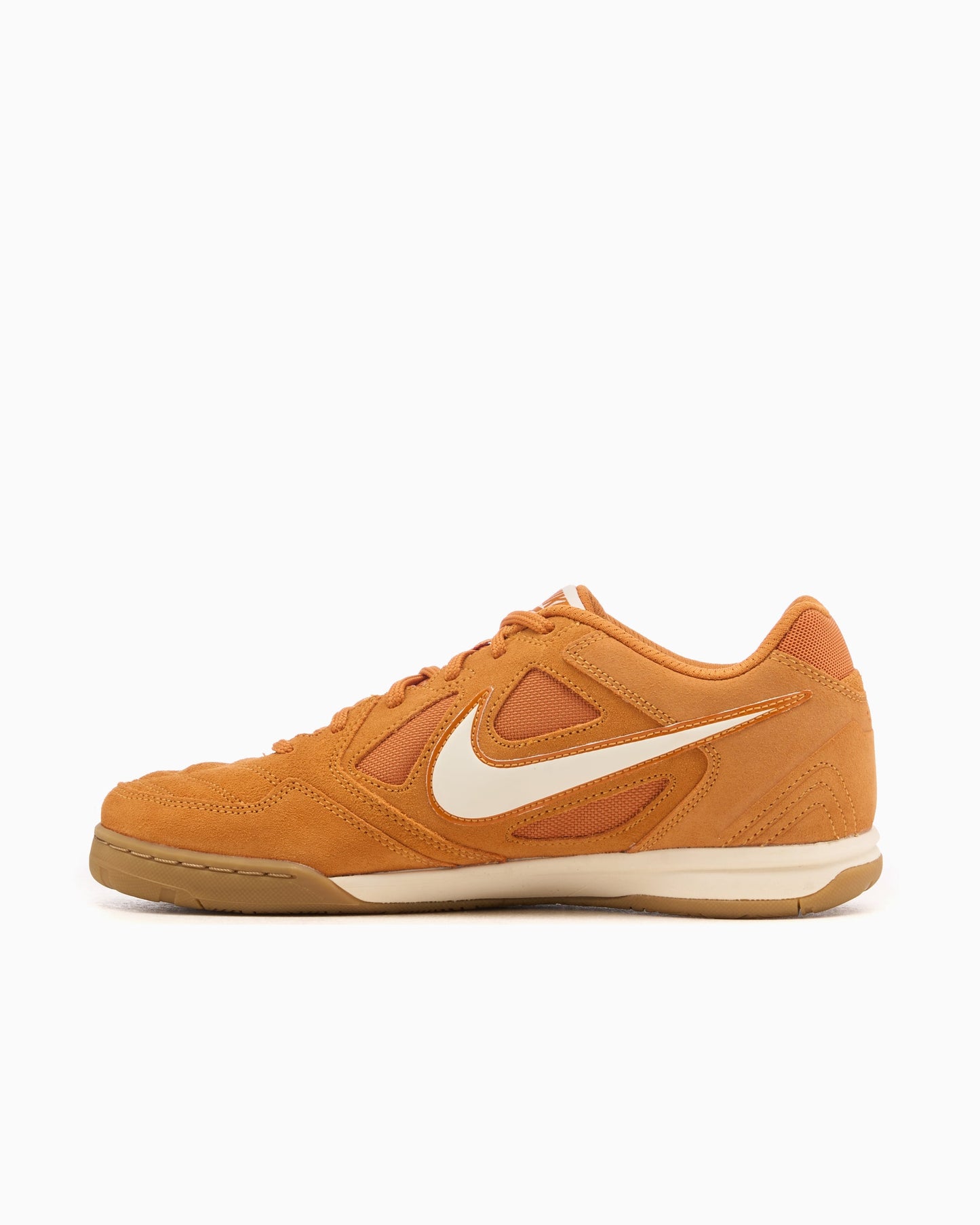Nike Gato