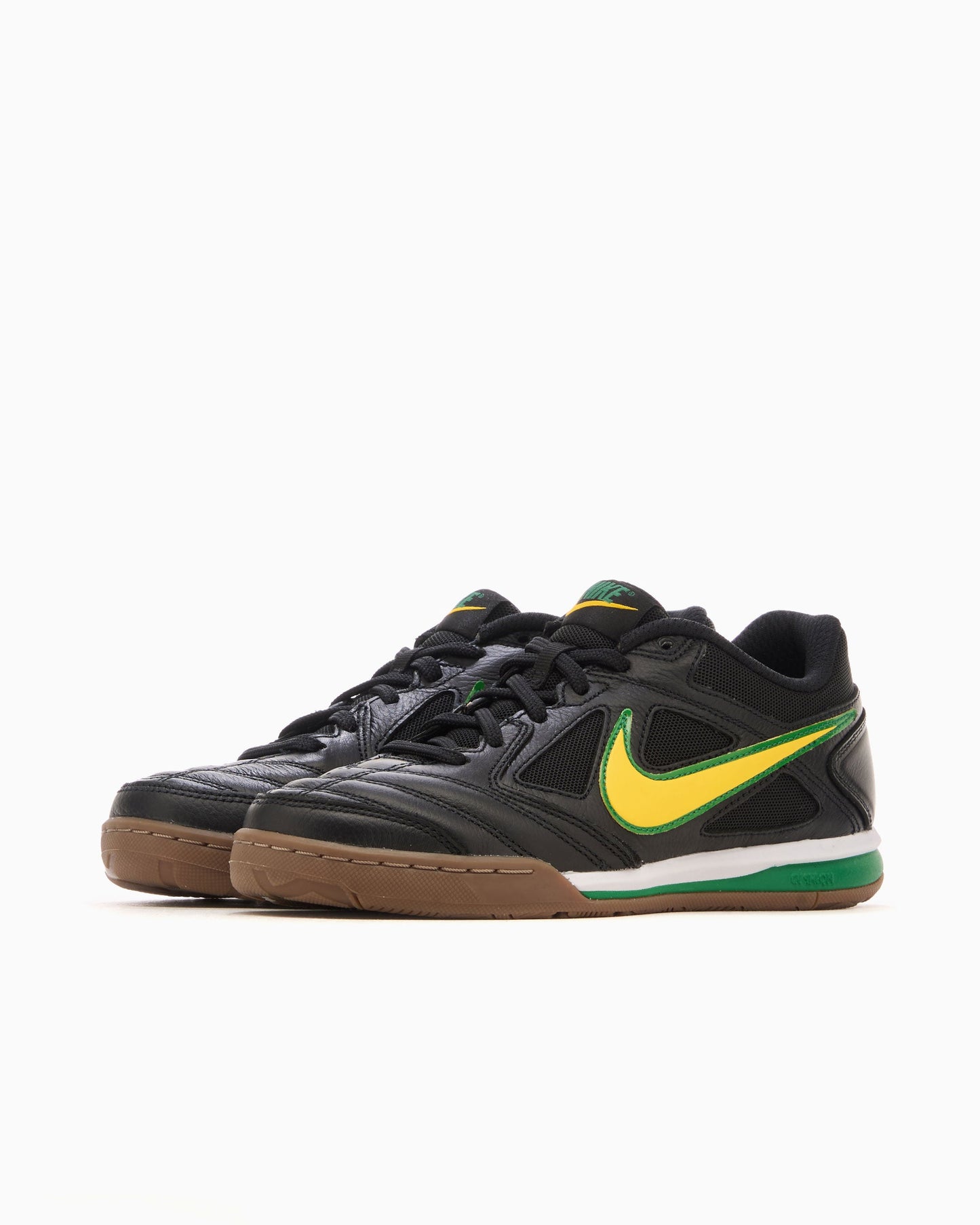 Nike Gato