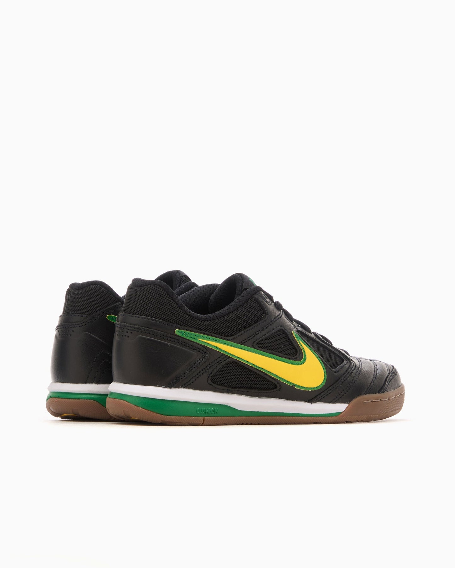 Nike Gato