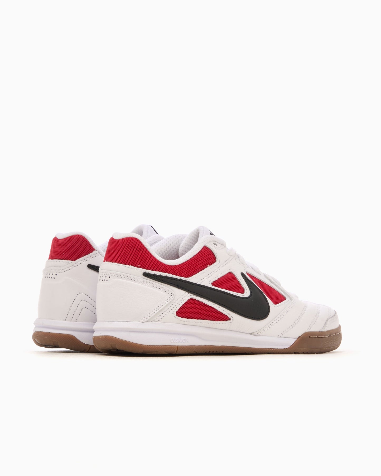 Nike Gato