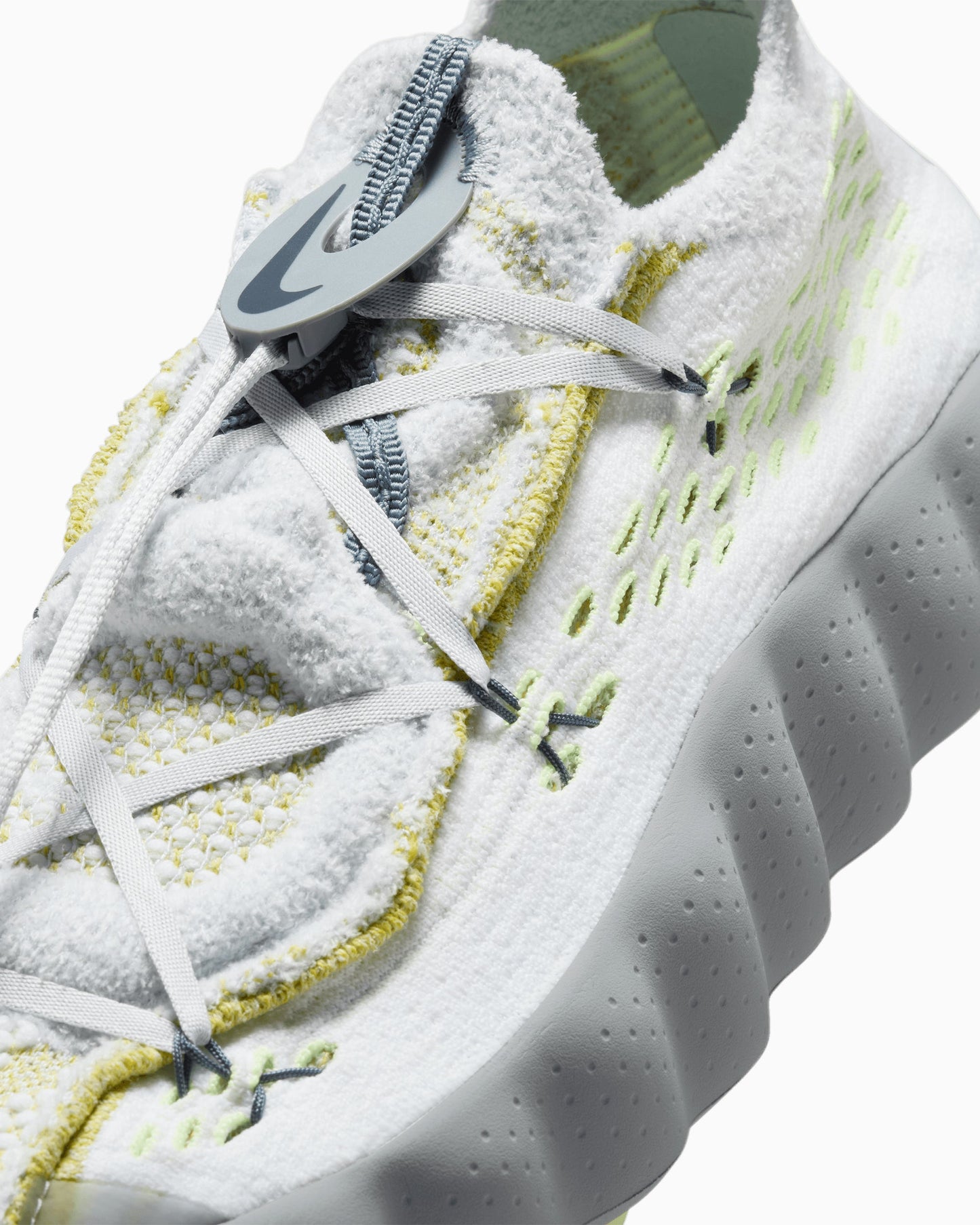 Nike Mind 002 Flyknit "Pure Platinum"