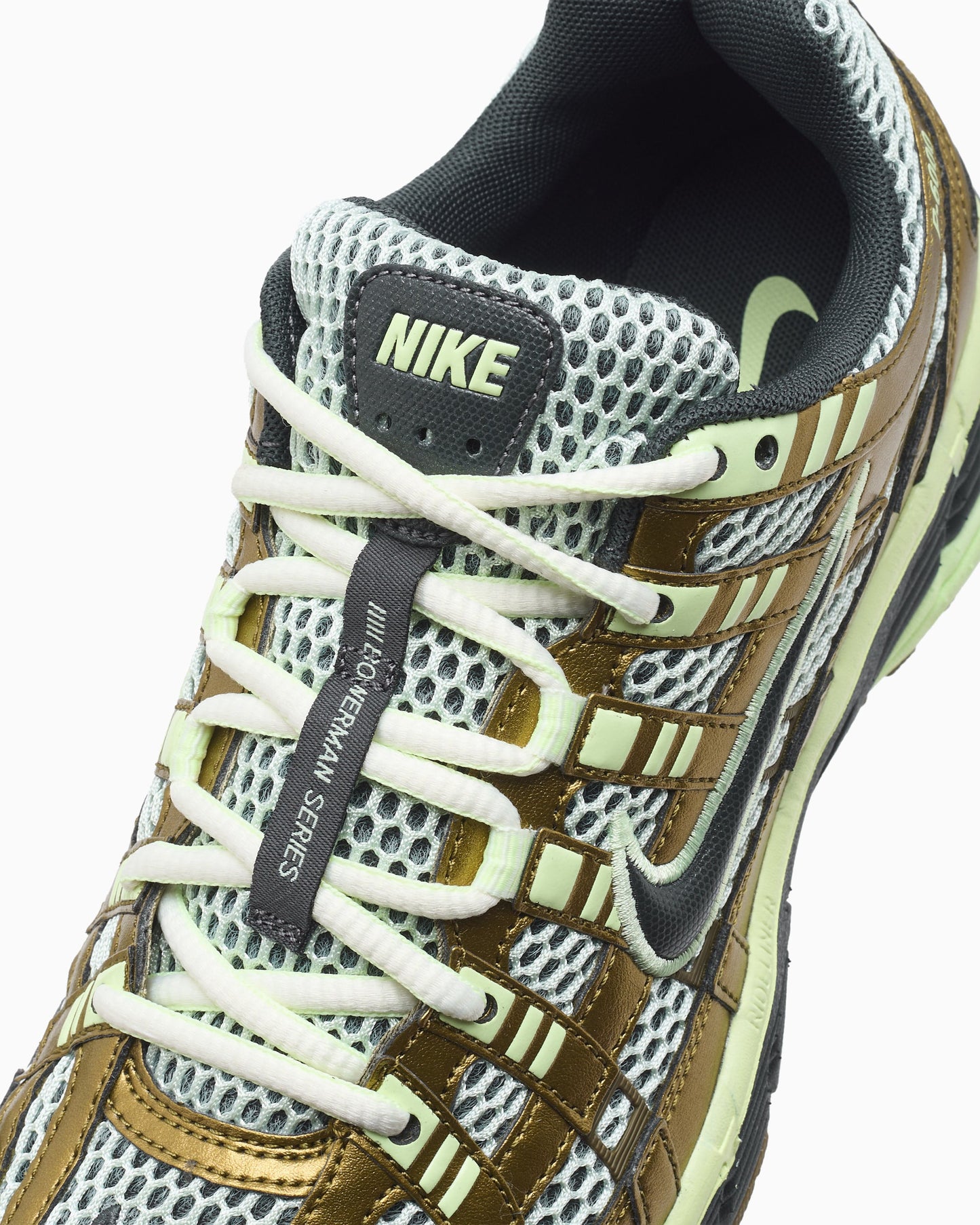 Nike P-6000 SE
