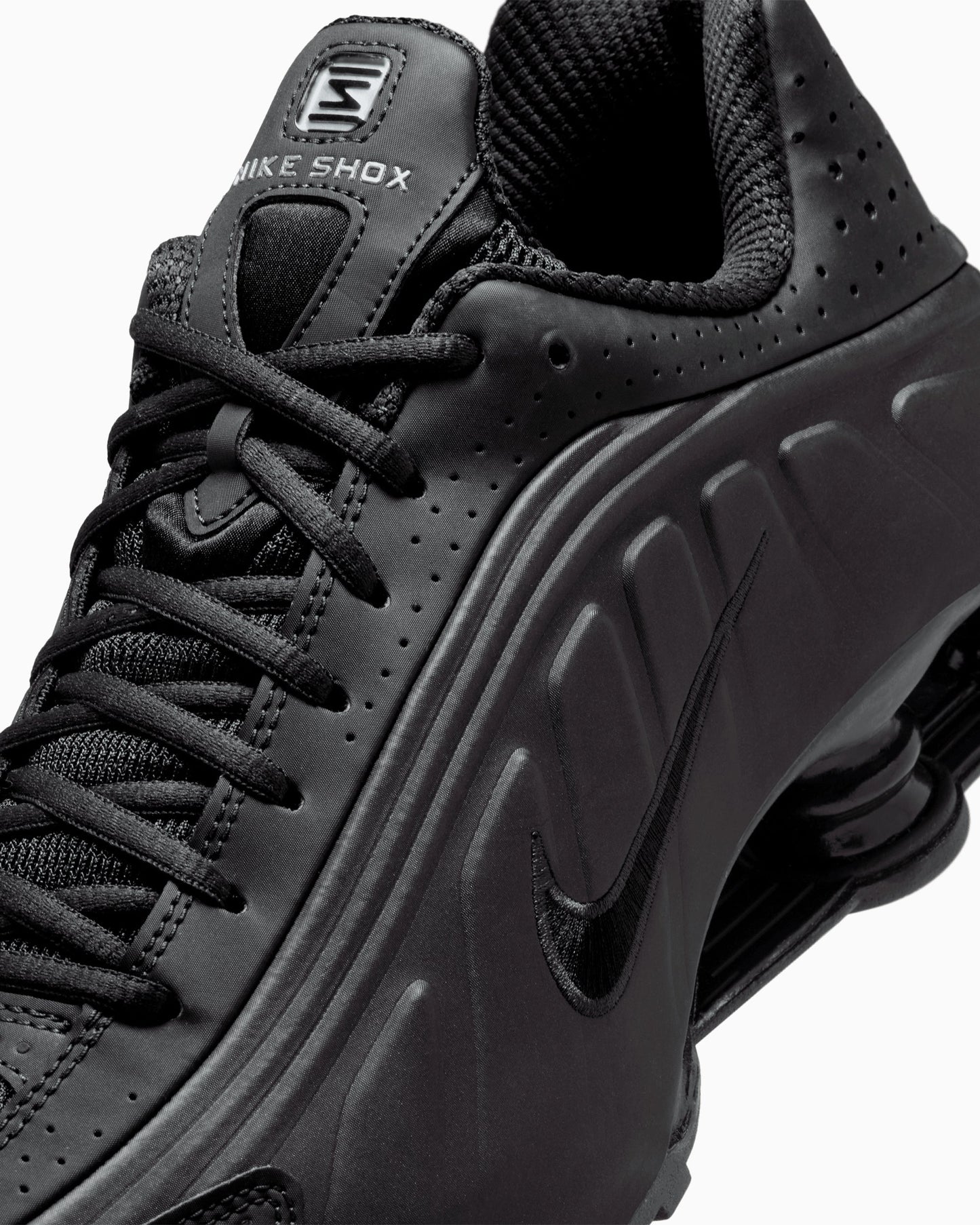 Nike Shox R4