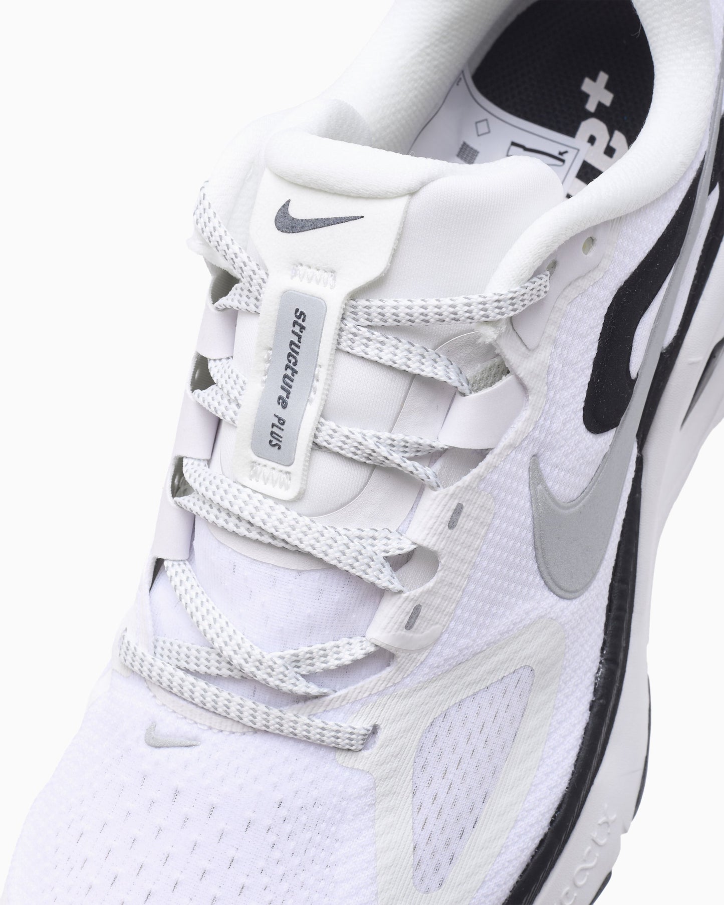 Nike Structure Plus